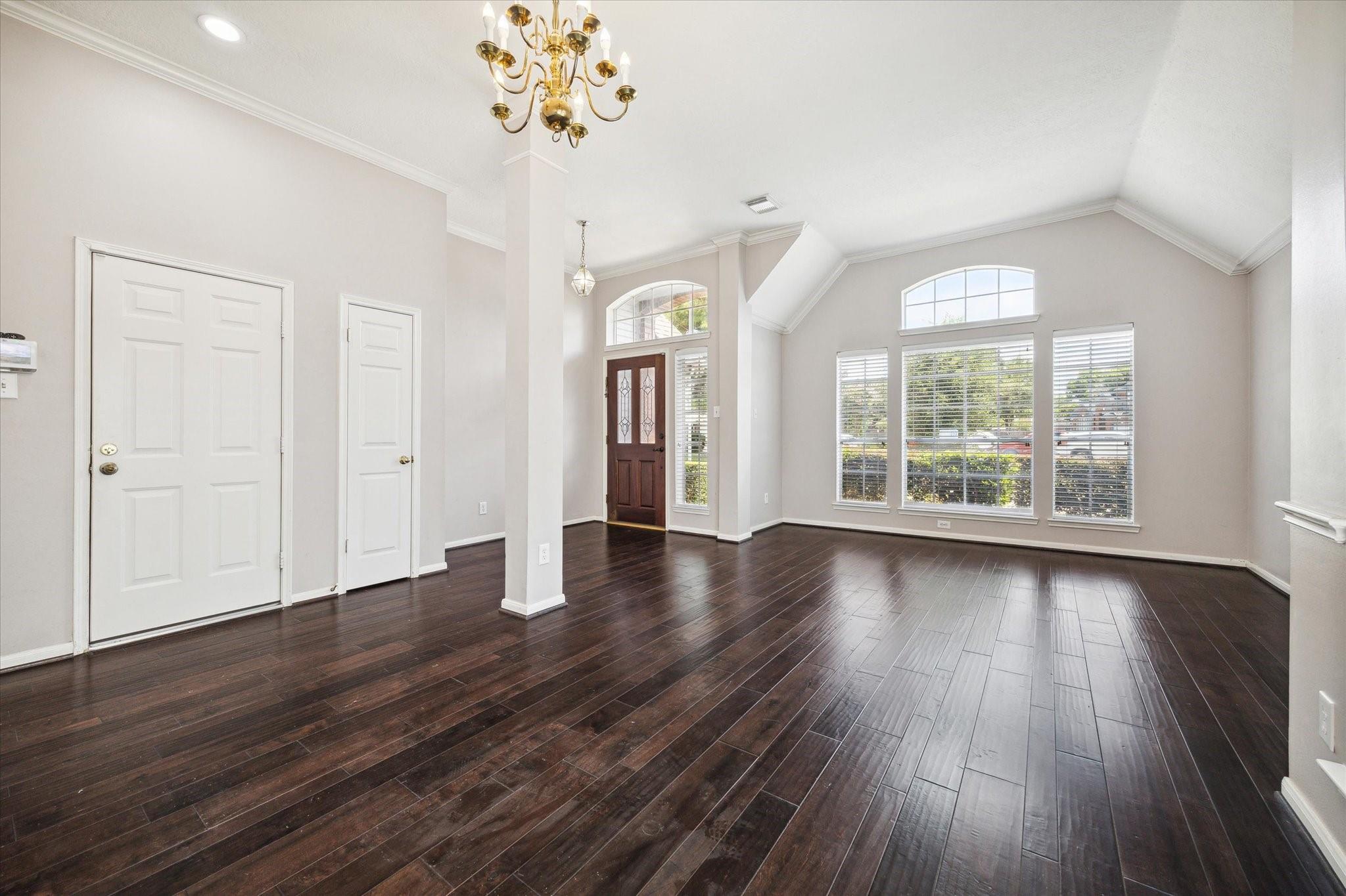 8830 Fairbloom Lane