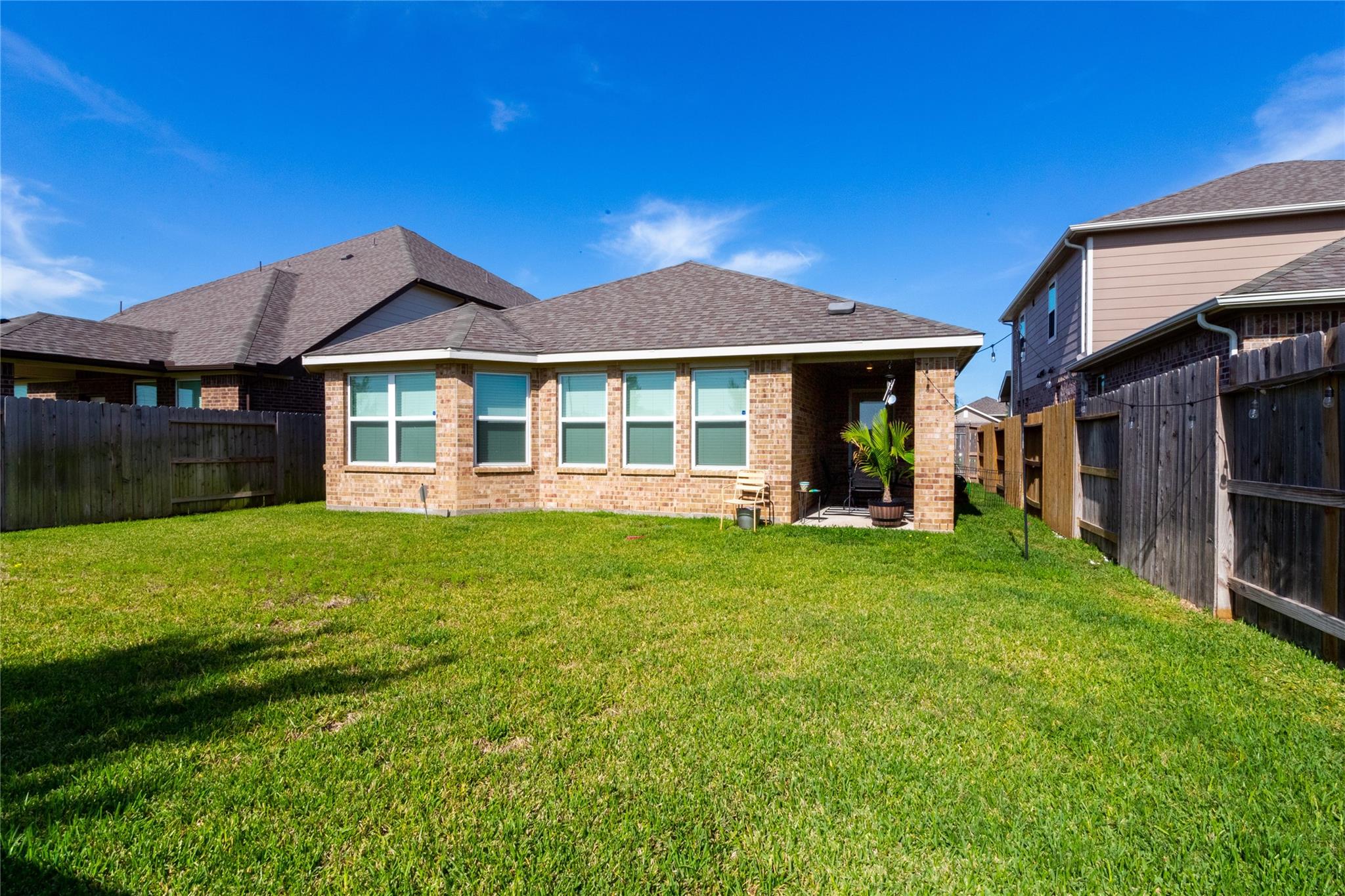 4406 Upland Stream Lane