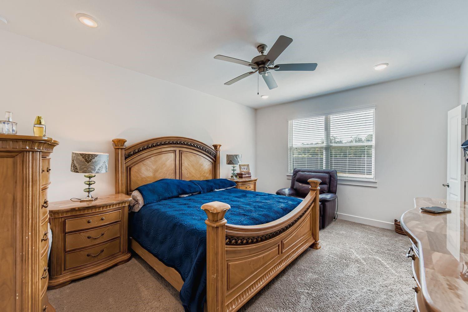 12243 N Chestnut Hills Drive, Conroe