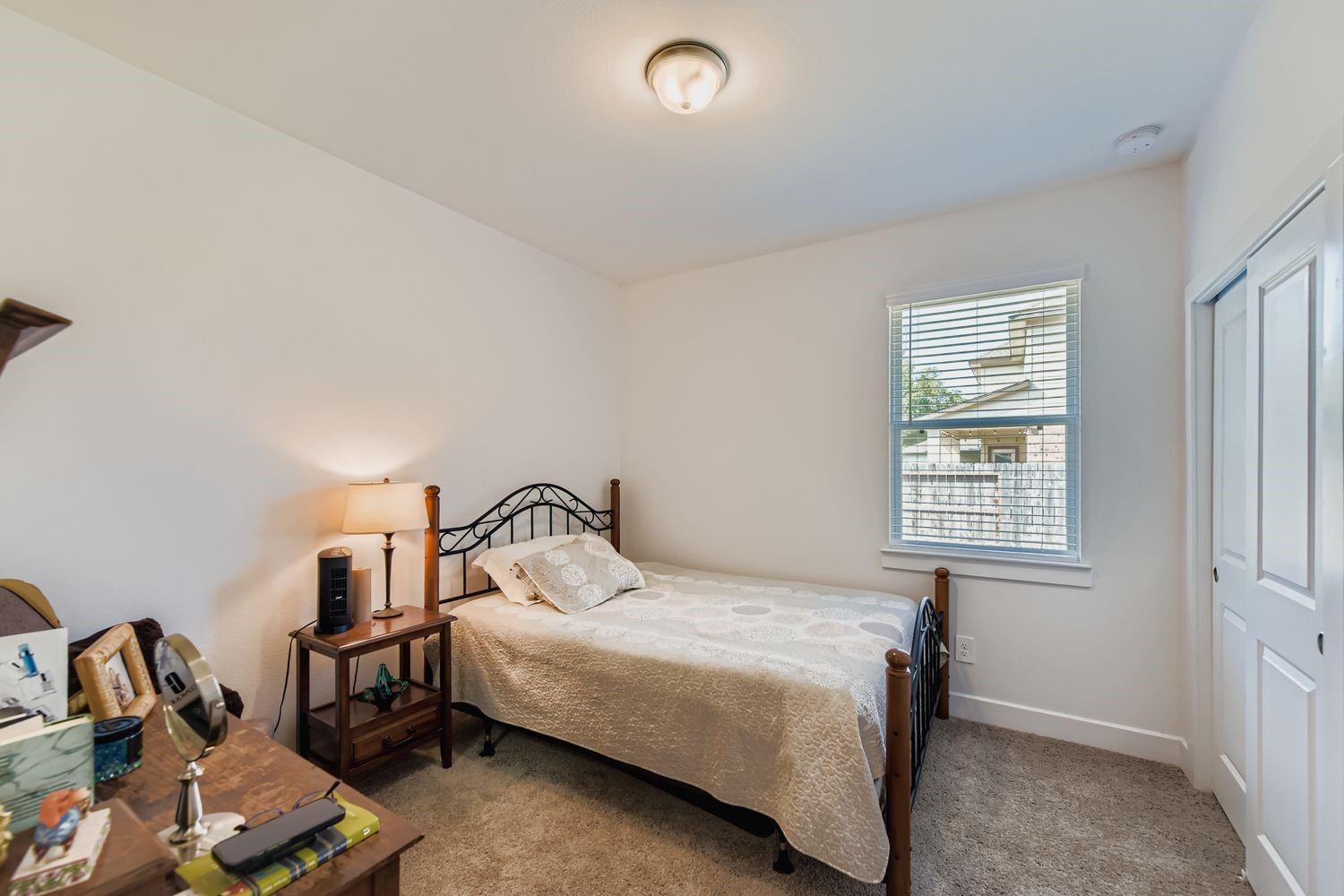 12243 N Chestnut Hills Drive, Conroe