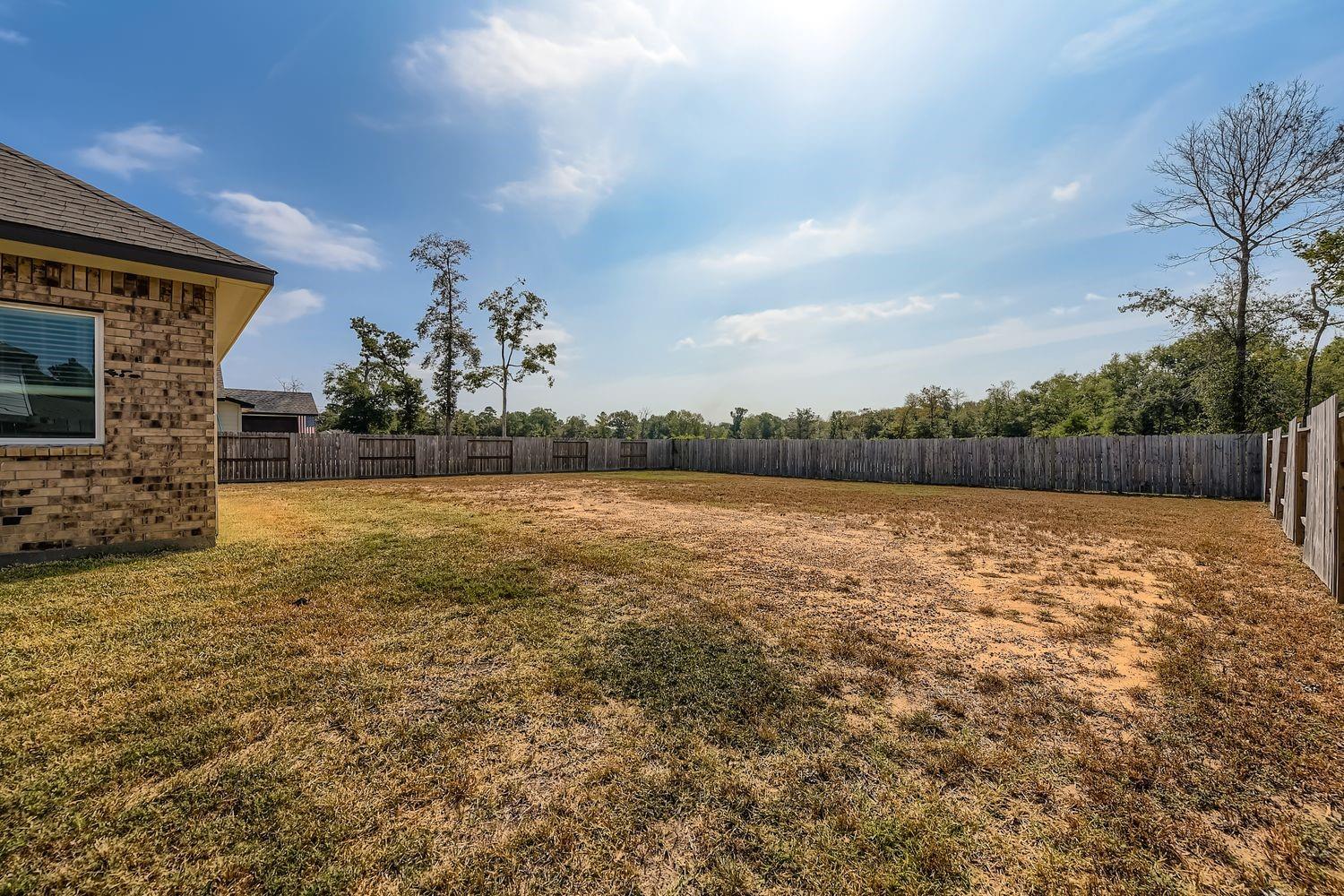 12243 N Chestnut Hills Drive, Conroe