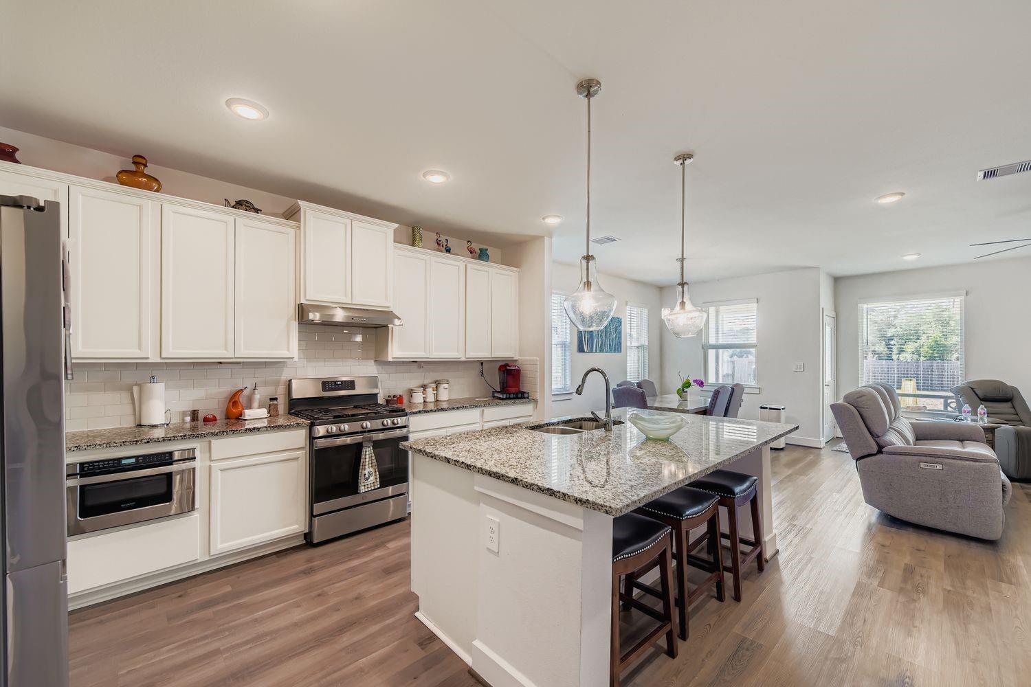 12243 N Chestnut Hills Drive, Conroe