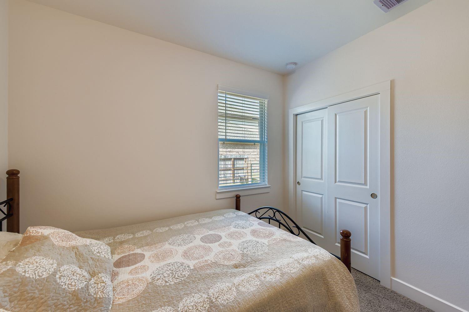 12243 N Chestnut Hills Drive, Conroe