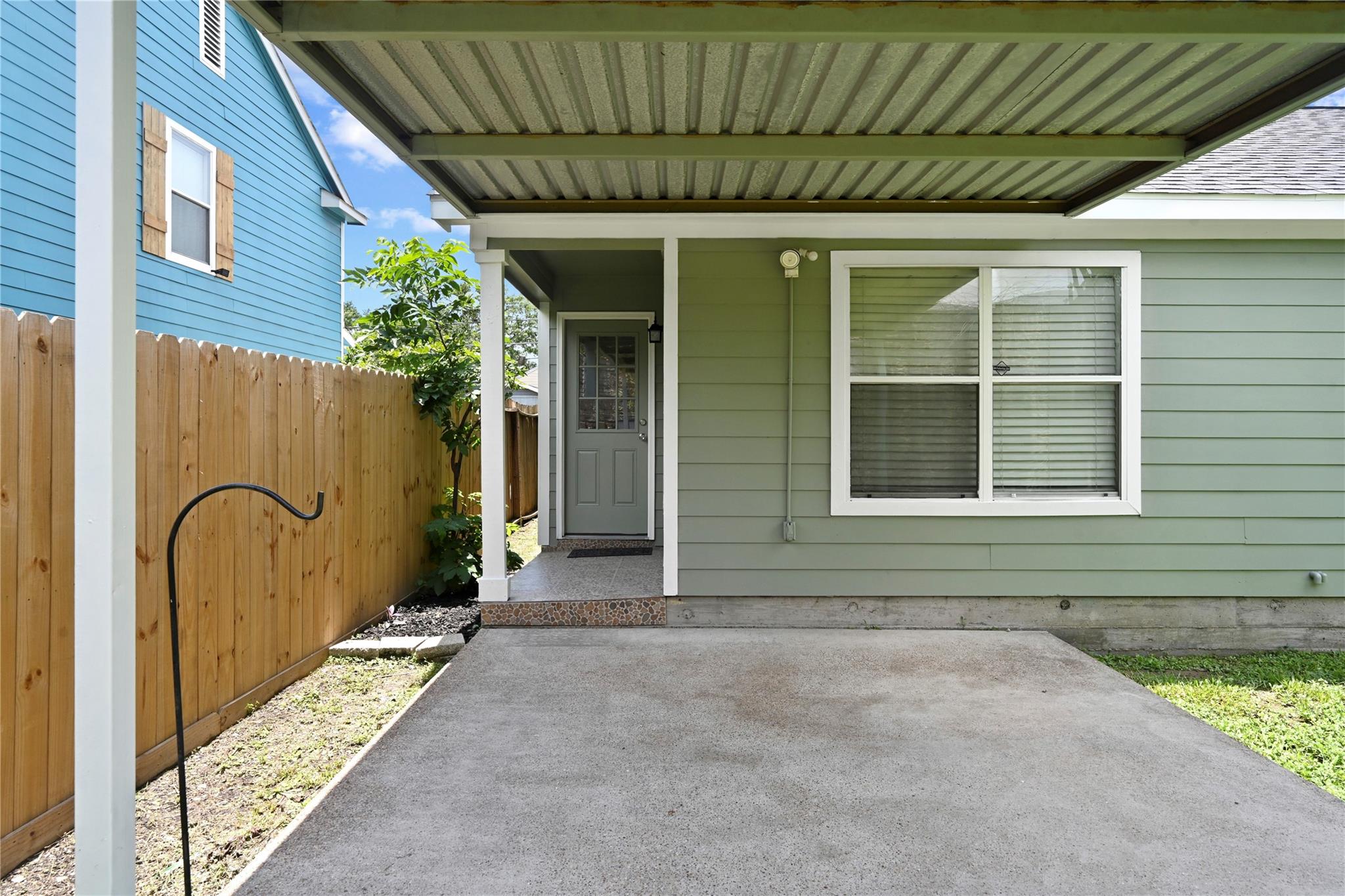206 Delaney Street