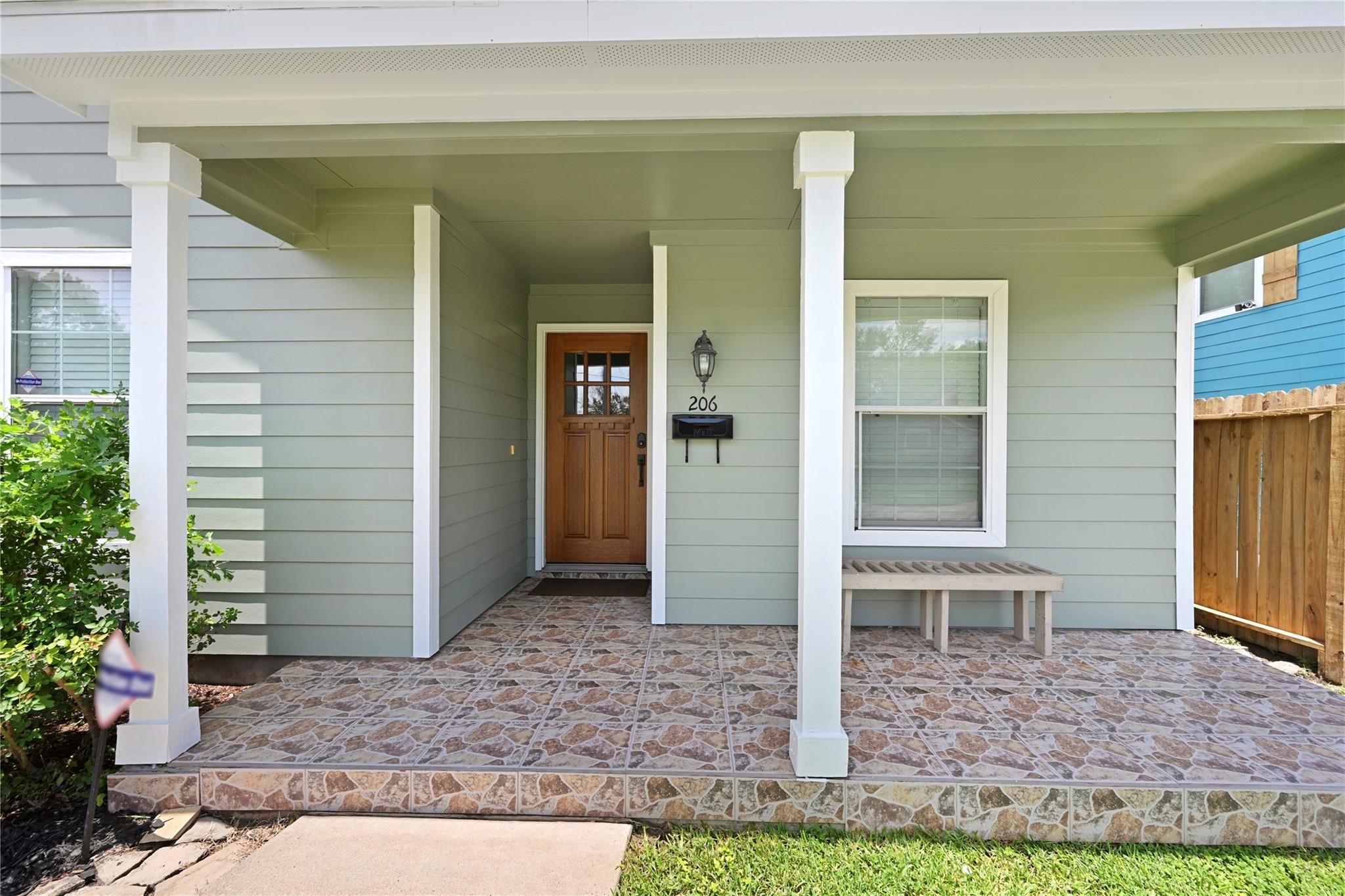 206 Delaney Street