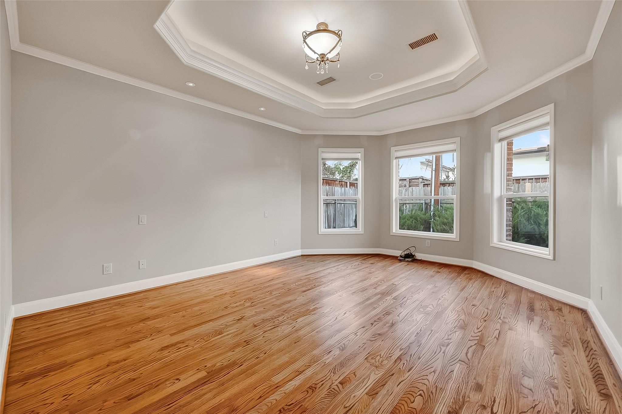 5426 Lampasas Street