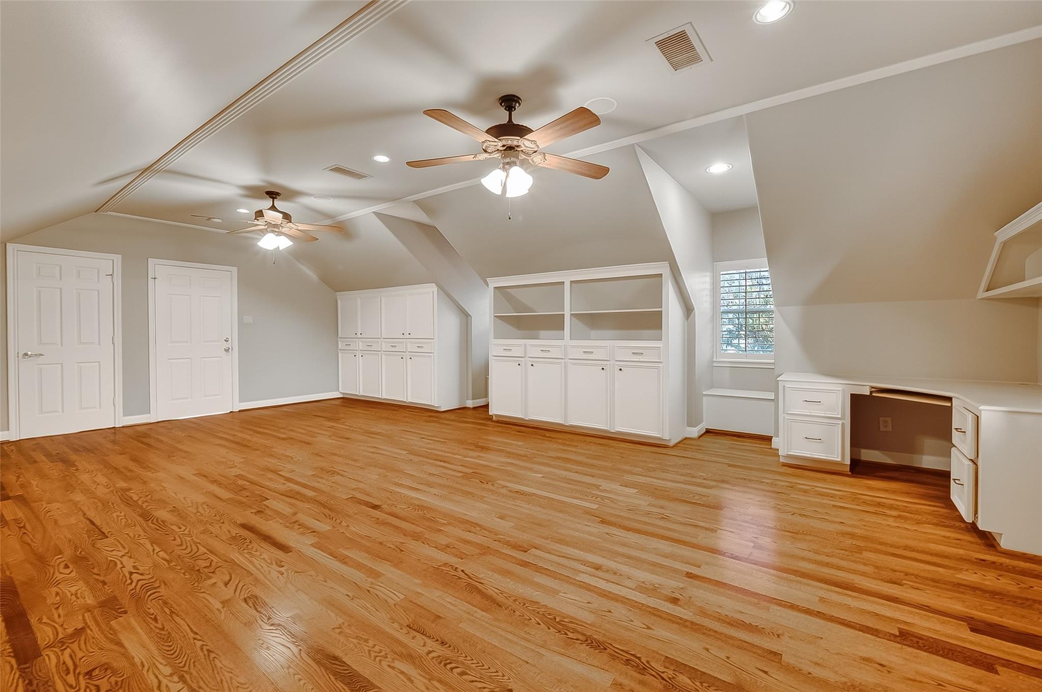 5426 Lampasas Street