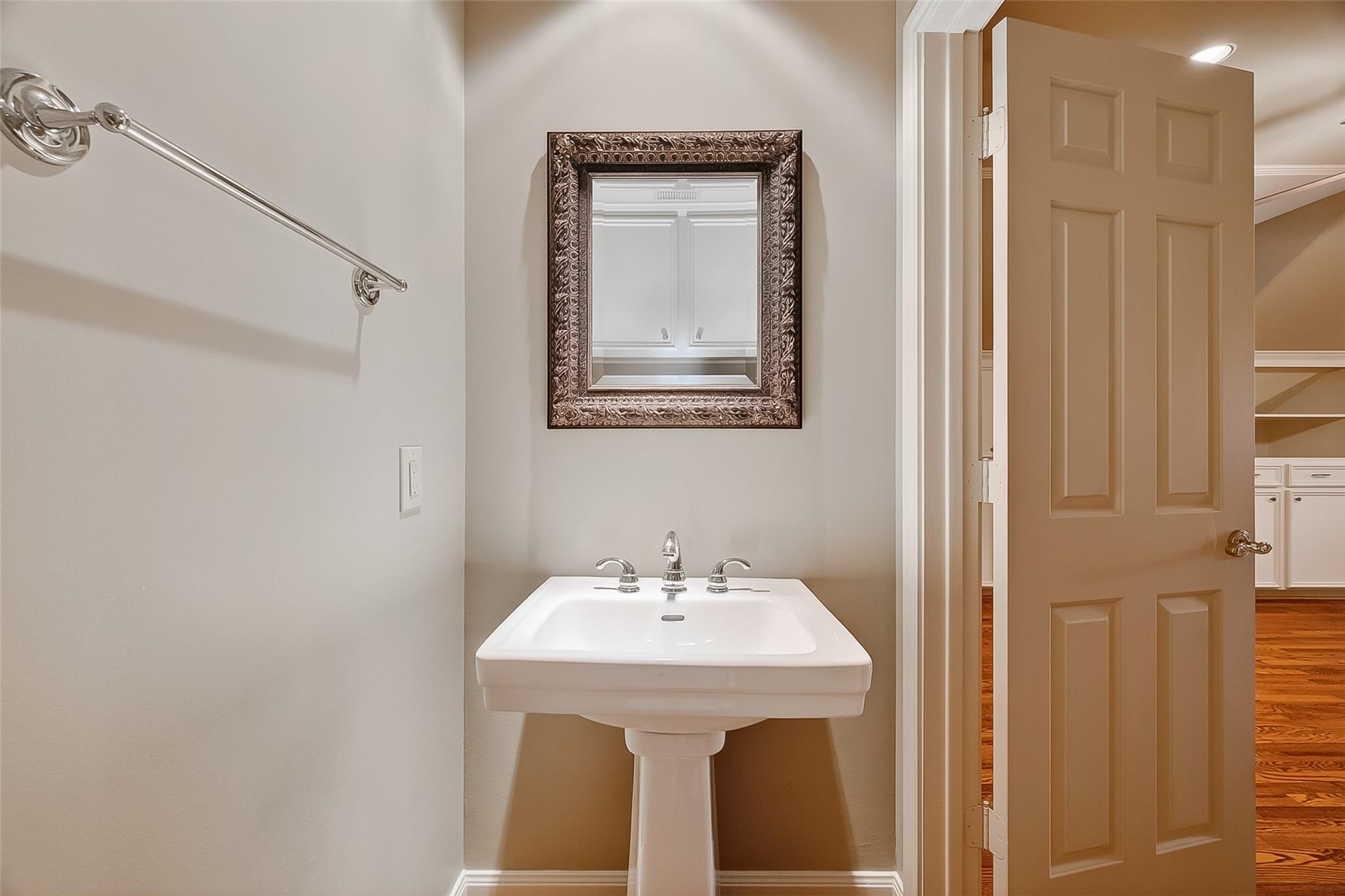 5426 Lampasas Street