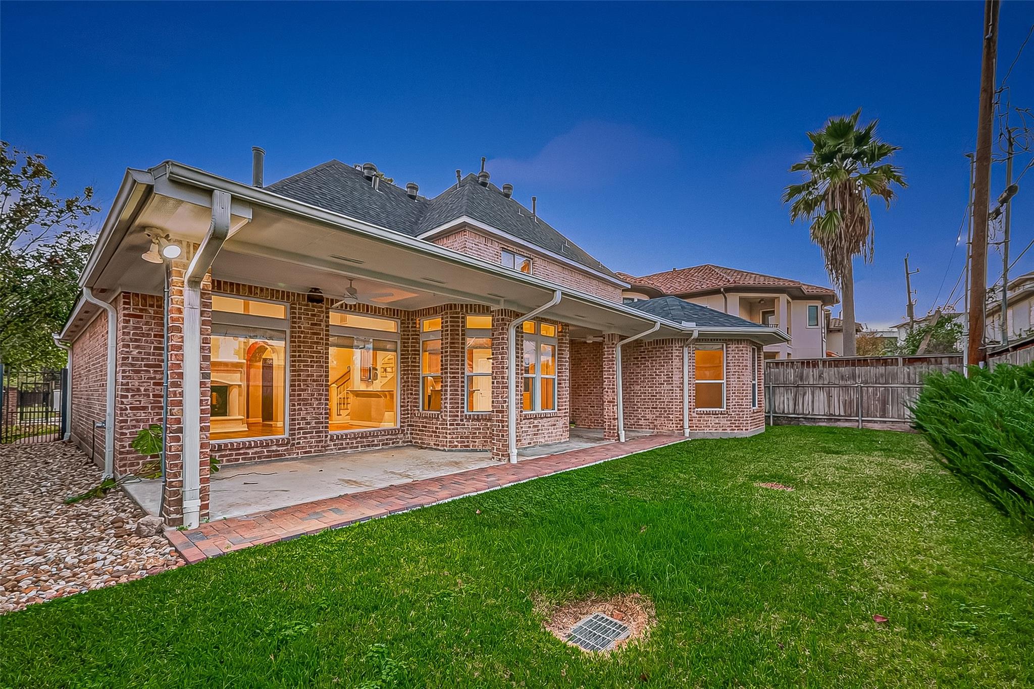 5426 Lampasas Street