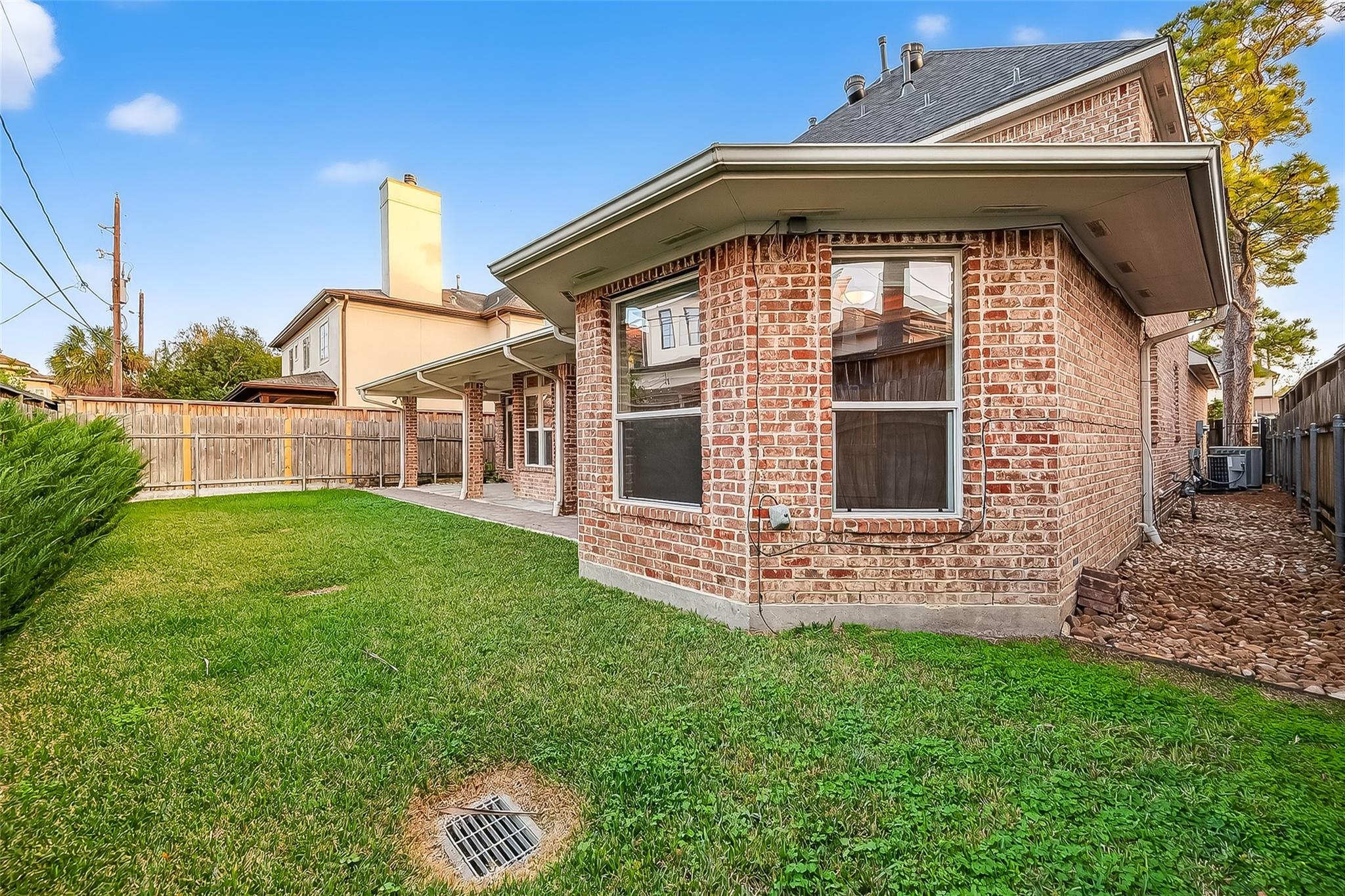 5426 Lampasas Street