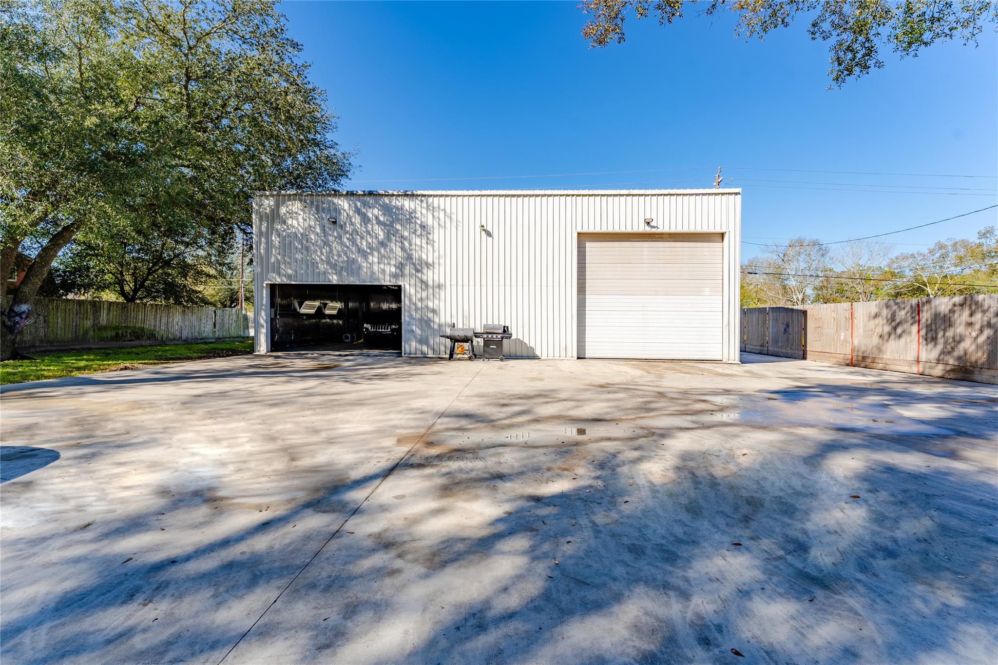 11407 Iberia Drive