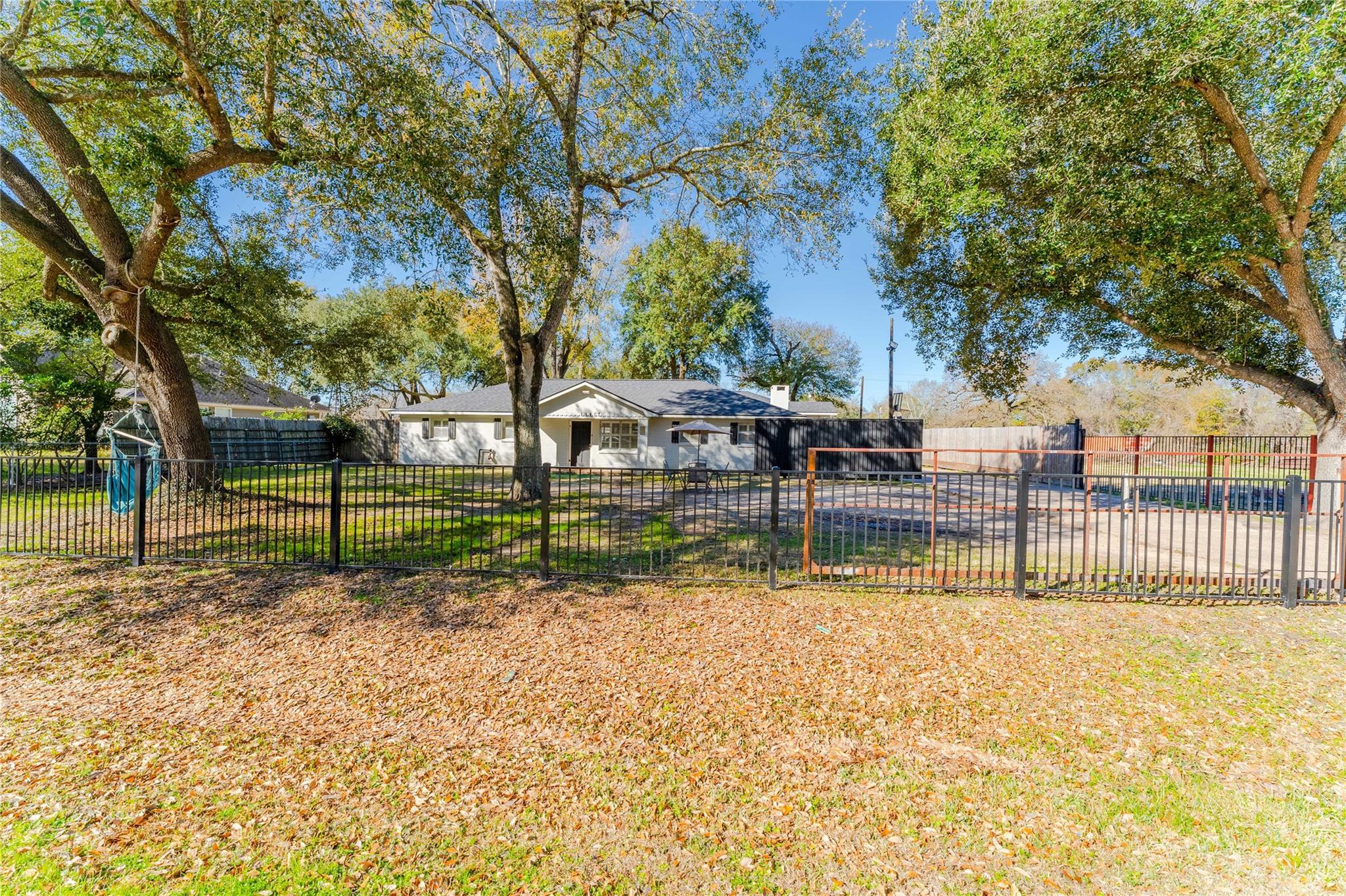 11407 Iberia Drive