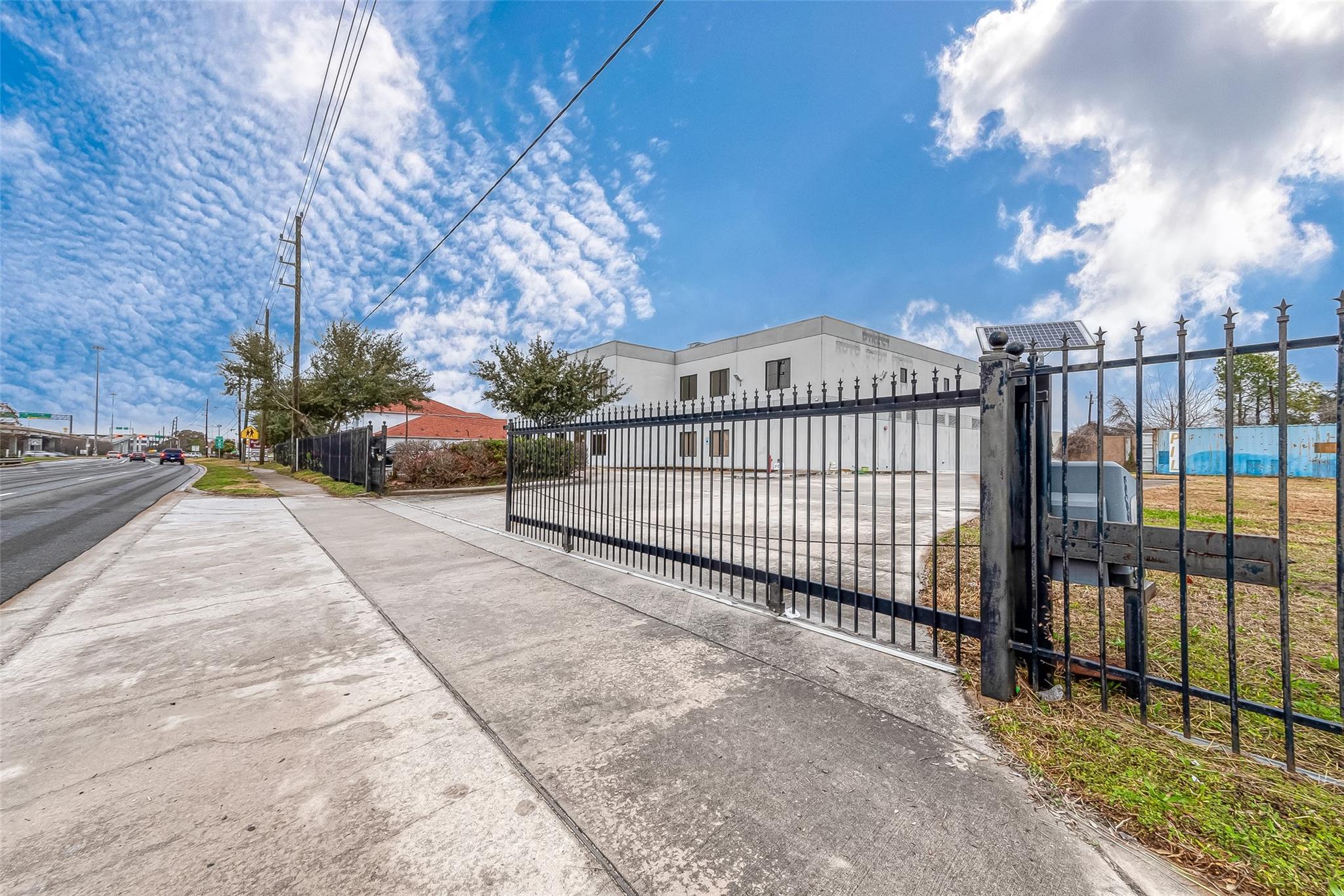 0 W Sam Houston Parkway S