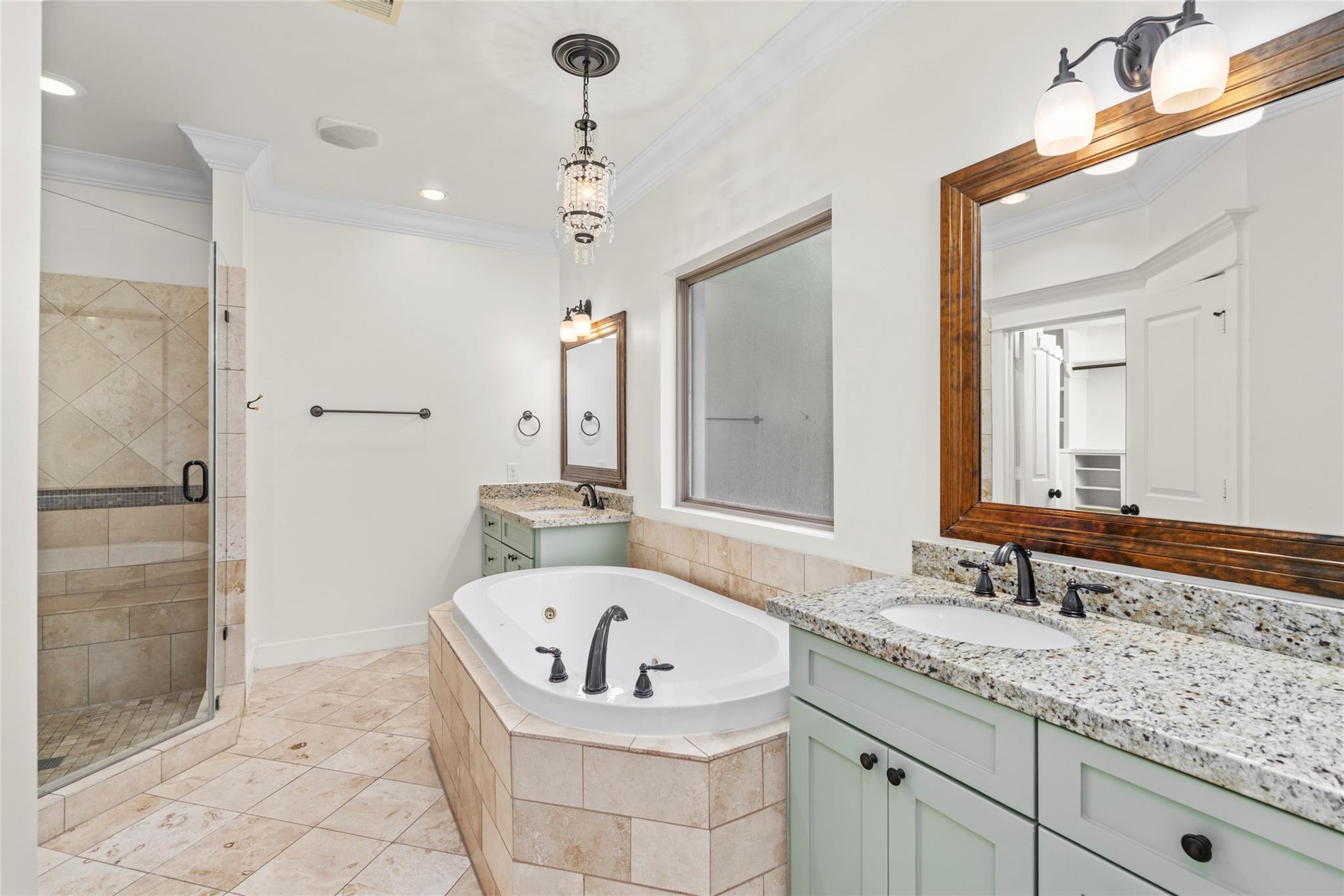 412 W 25th Street