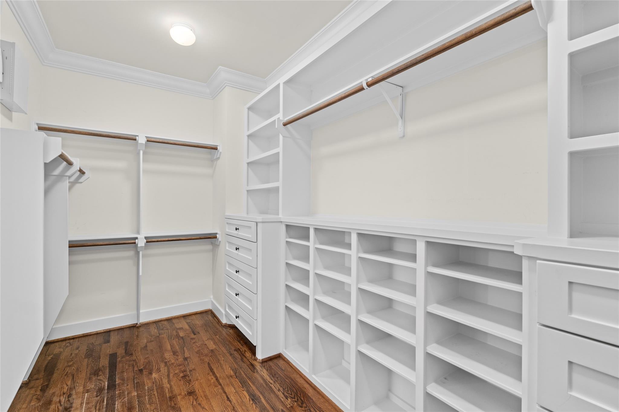 412 W 25th Street