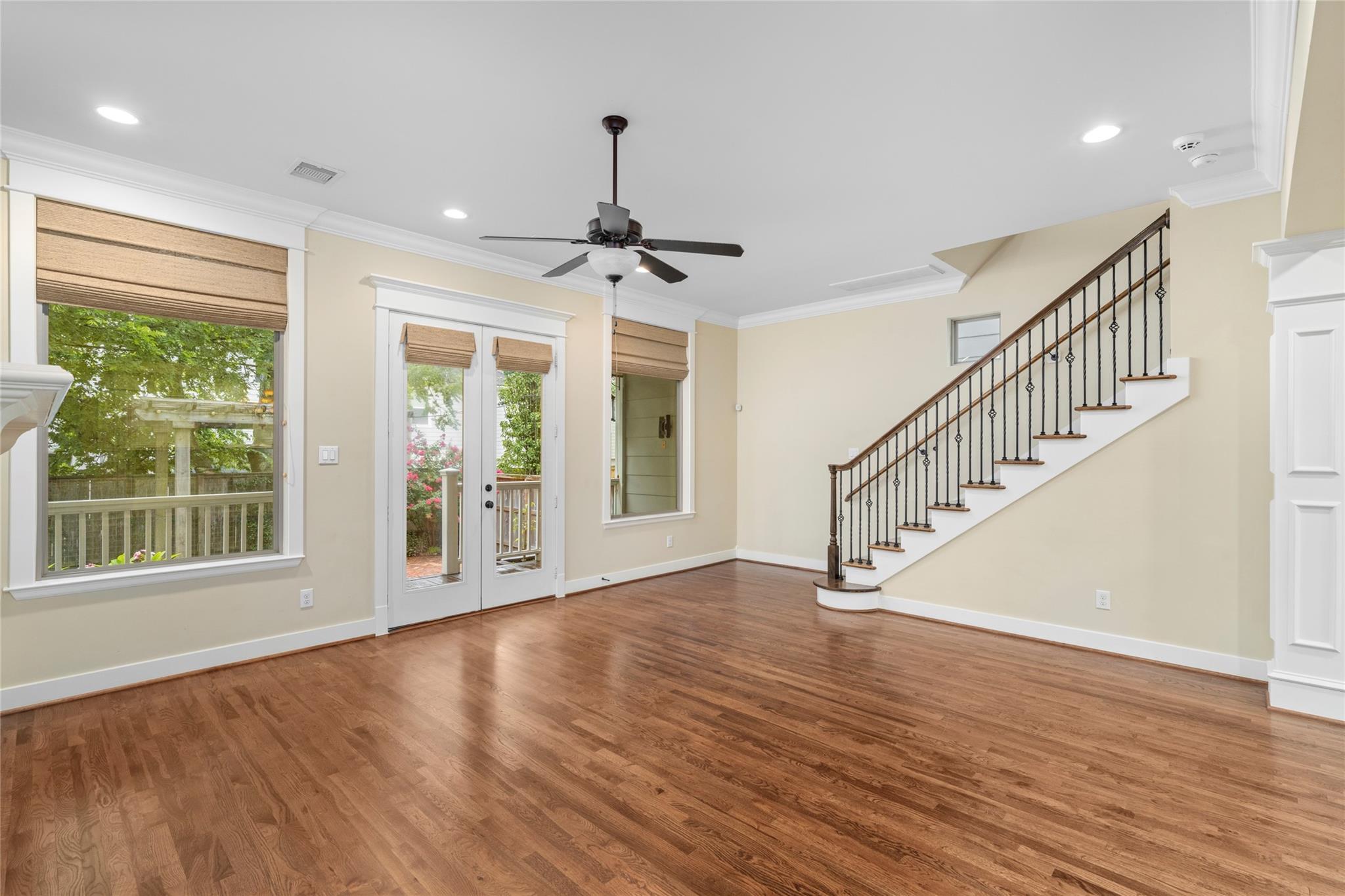 412 W 25th Street