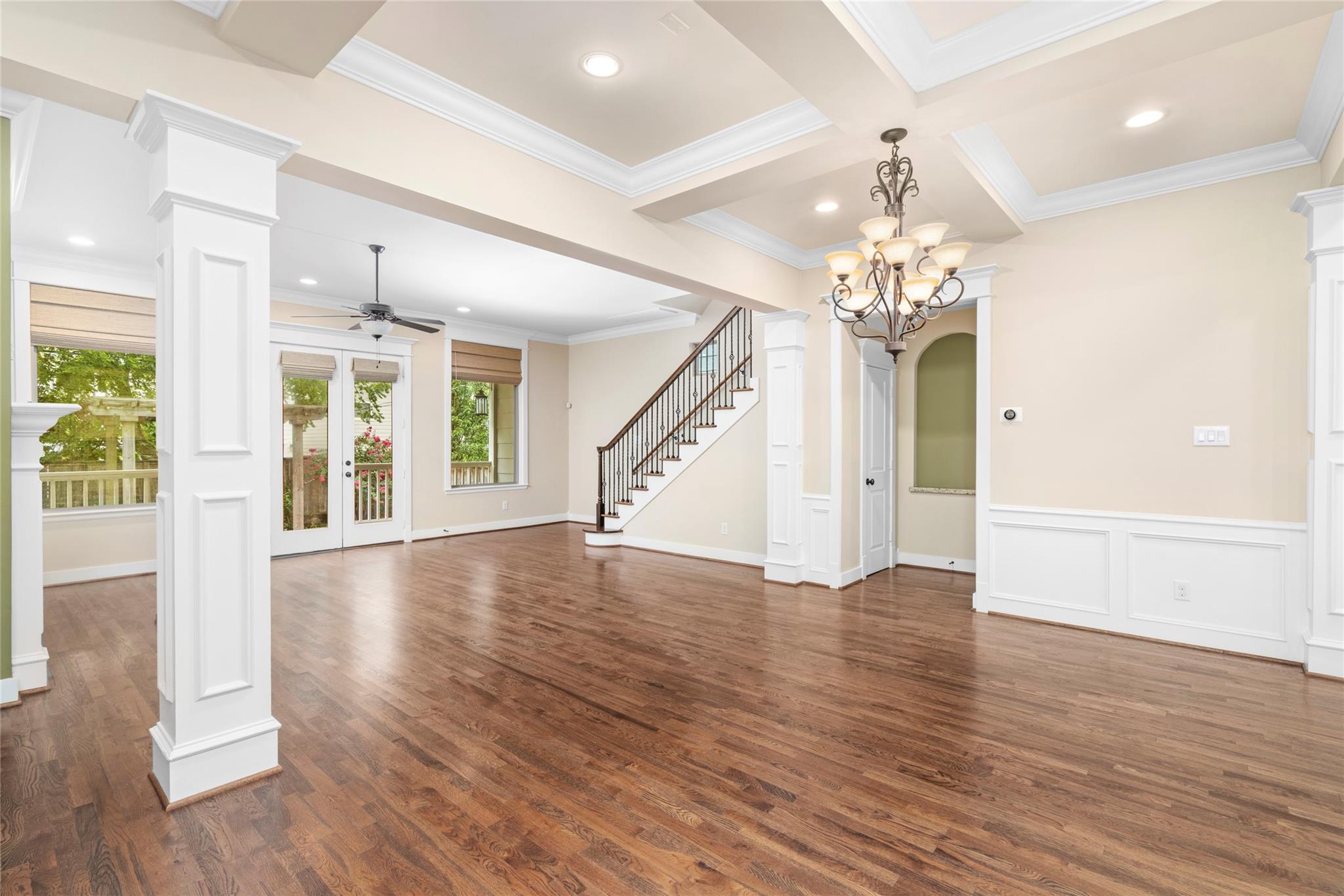 412 W 25th Street