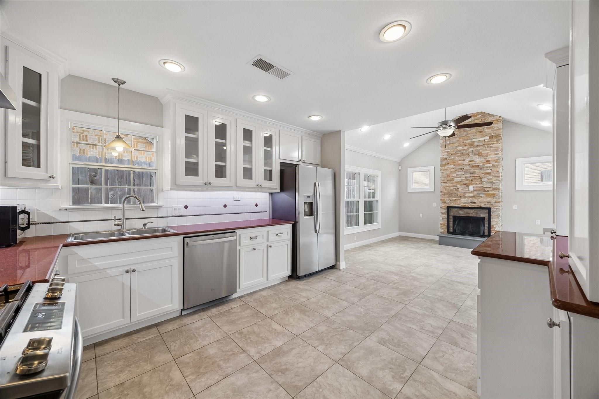 2108 White Oak Drive