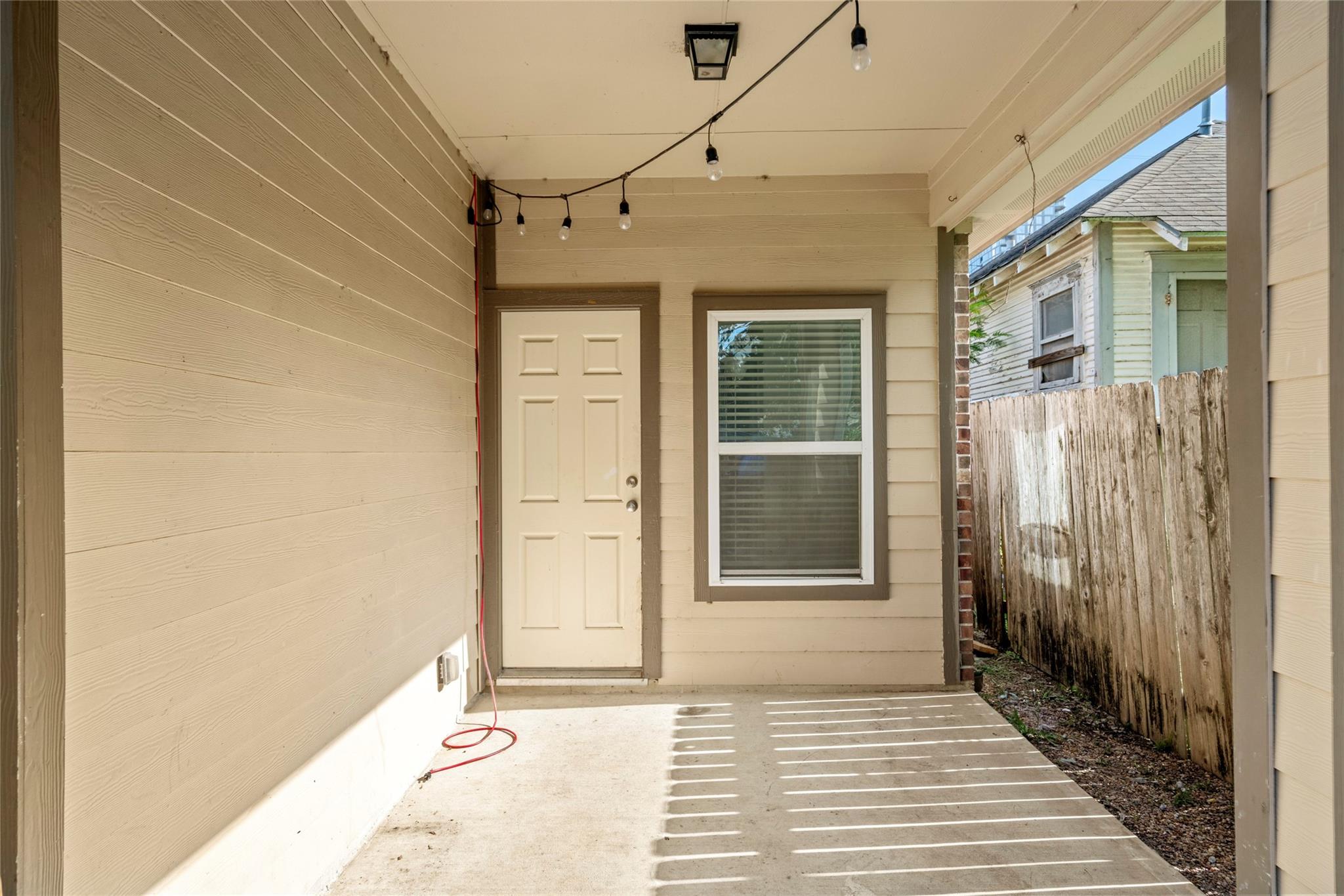 1613 Saulnier Street