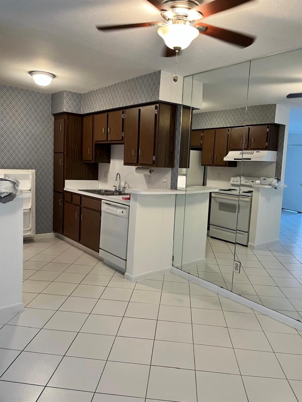 845 Augusta Drive # 17