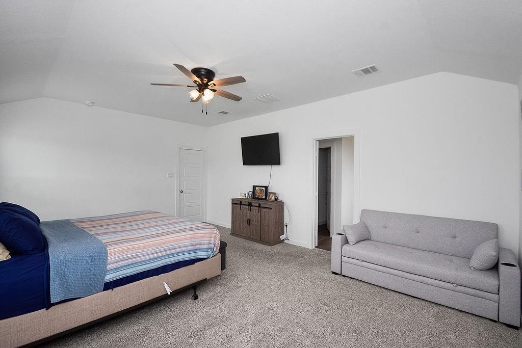 8938 Colicroot Drive