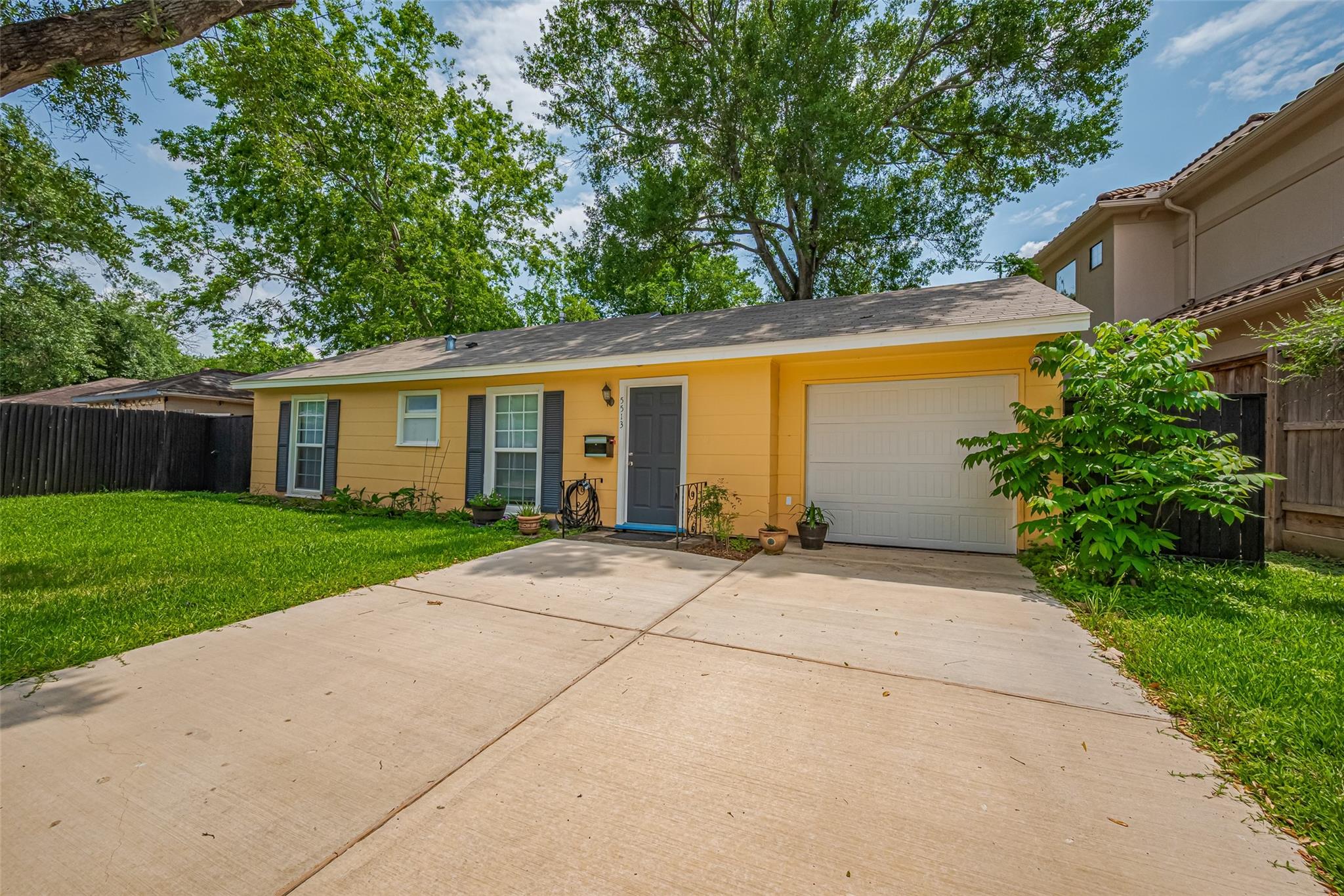 5513 Fairdale Lane
