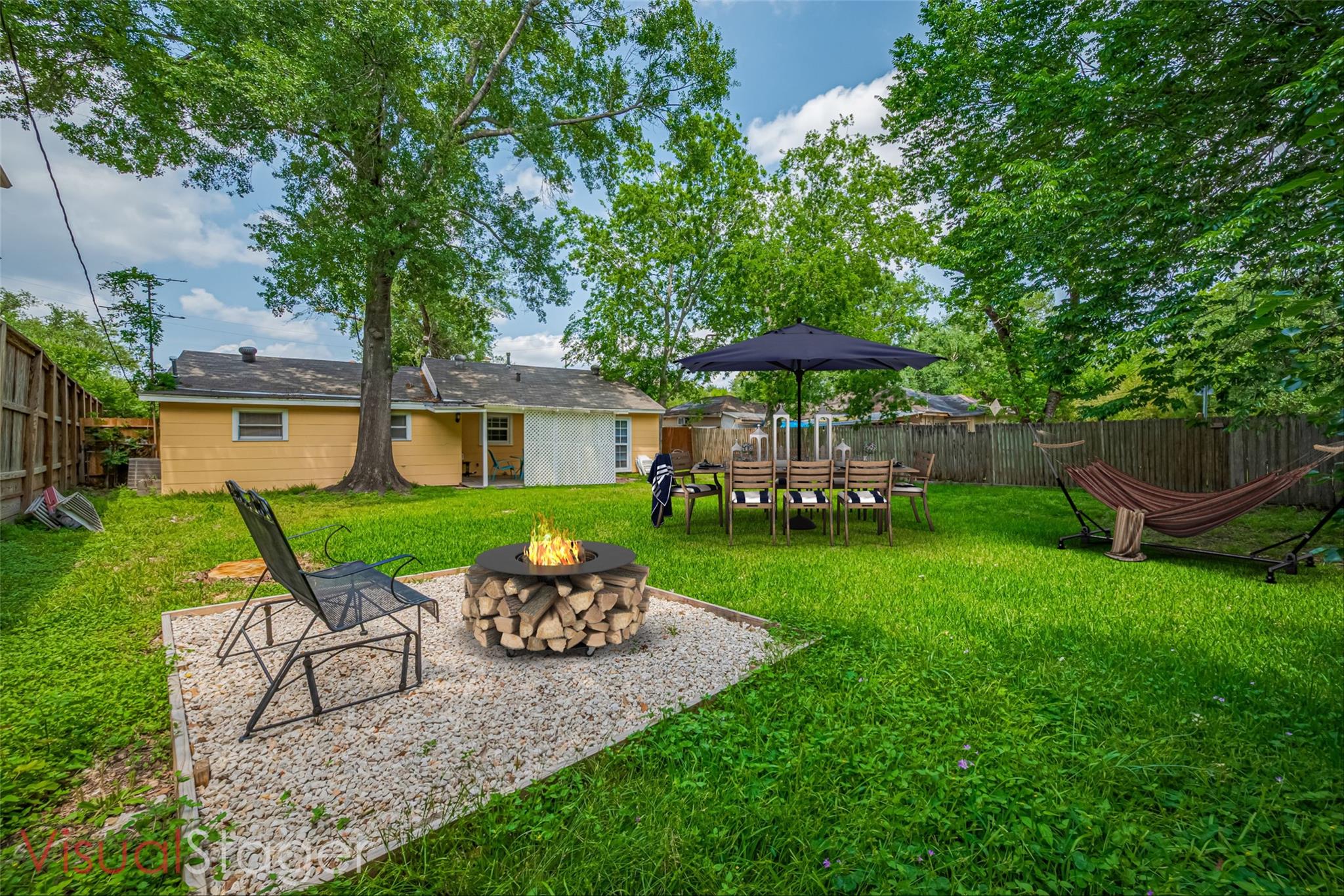 5513 Fairdale Lane