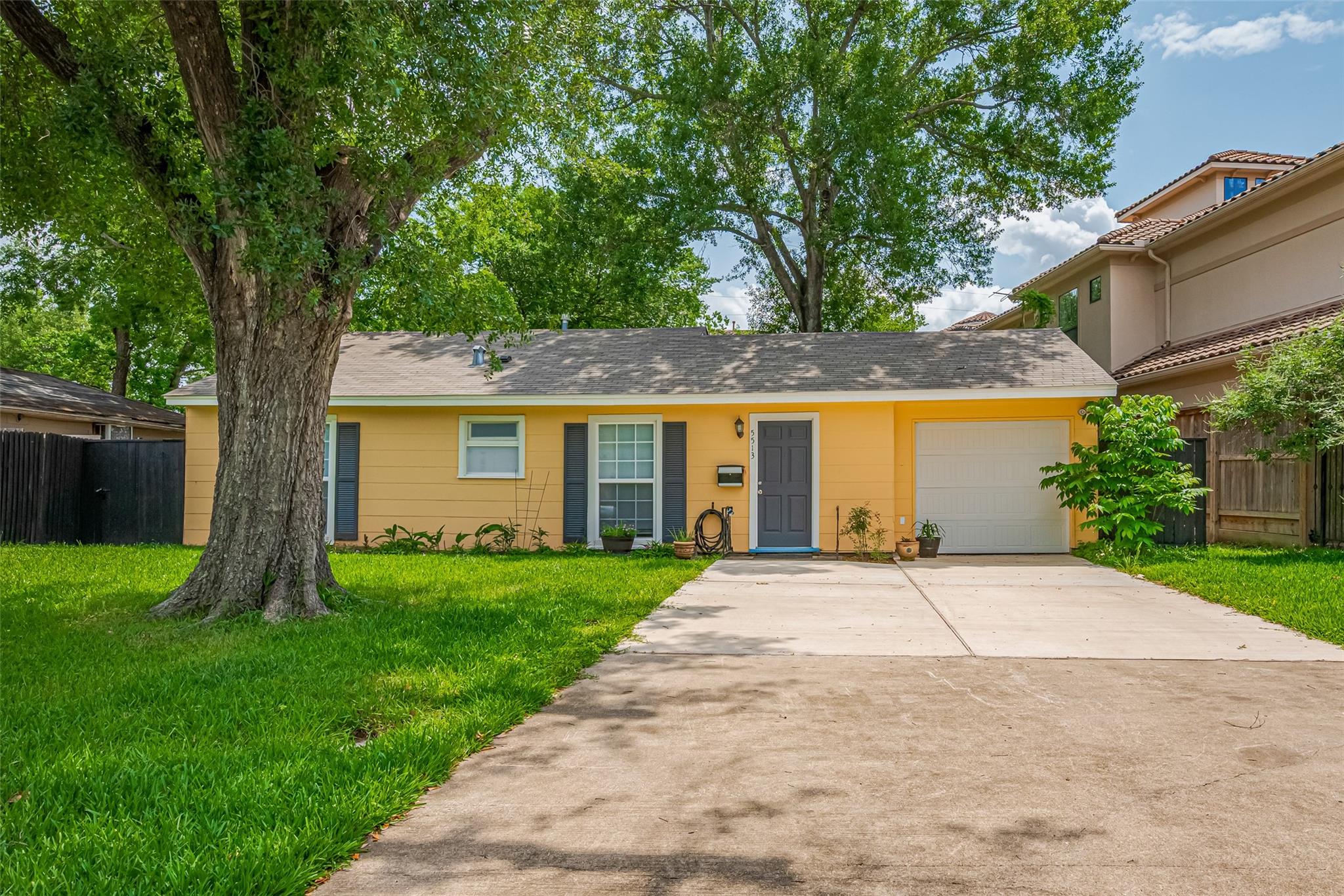 5513 Fairdale Lane