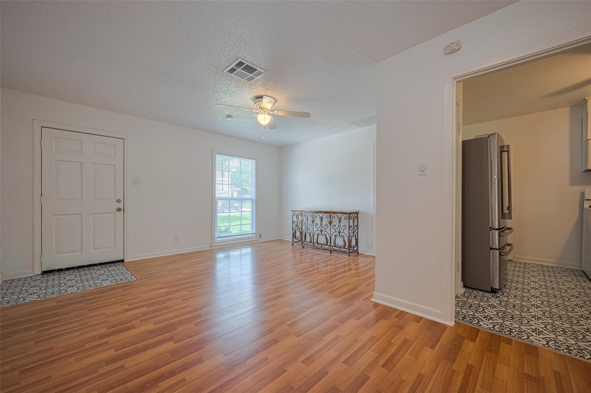 5513 Fairdale Lane