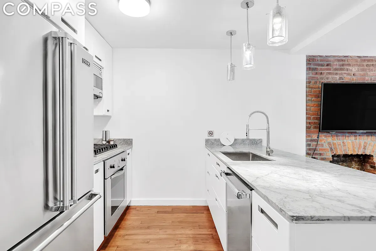 858 Lincoln Place GARDEN