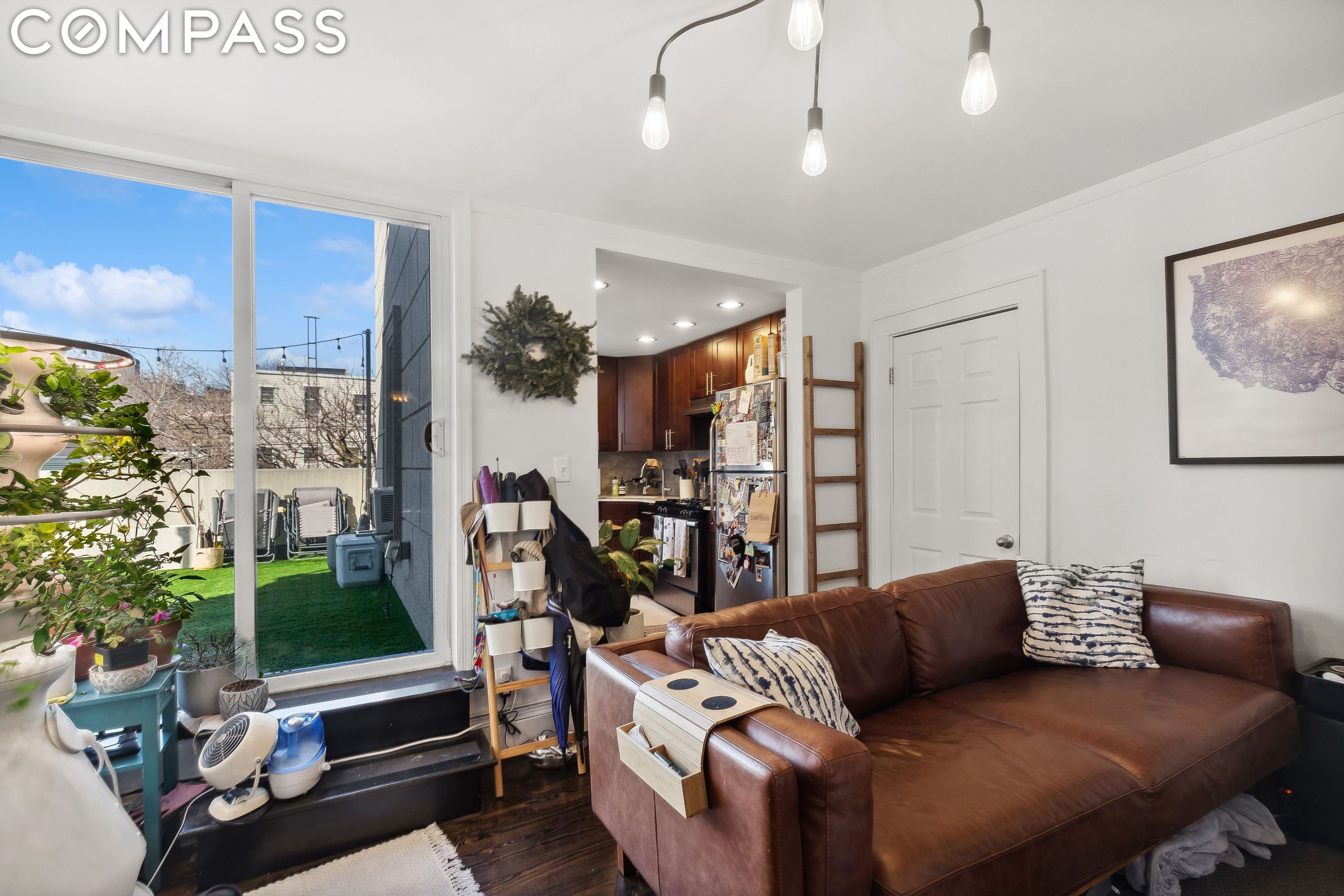 69 Conselyea Street 2