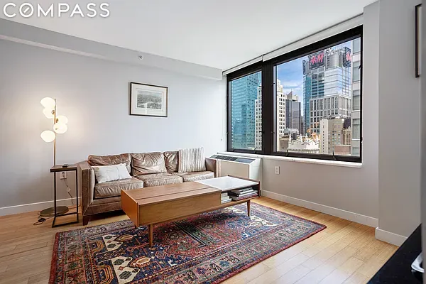 100 W 39th Street 38C