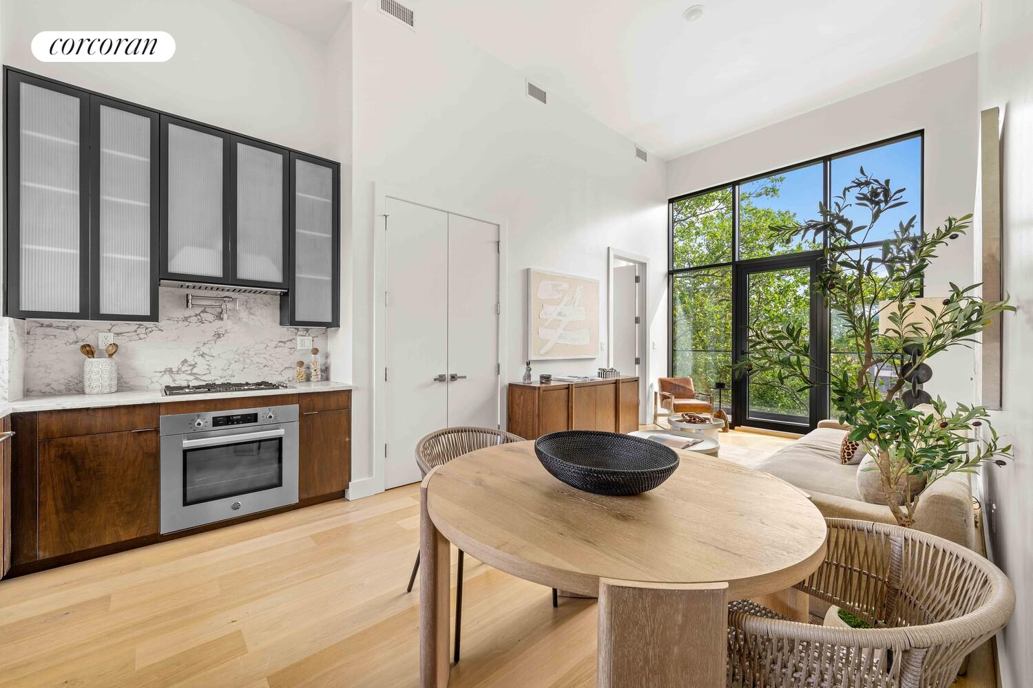 814 5TH Avenue 4C