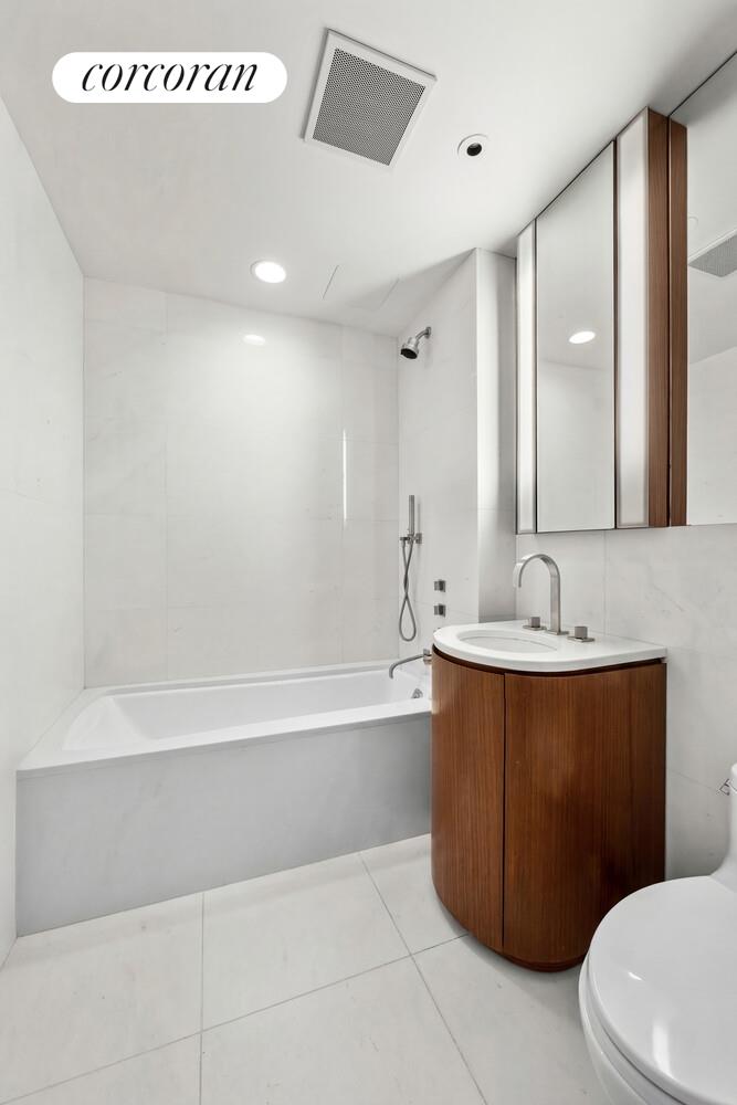 50 UNITED NATIONS Plaza 12C