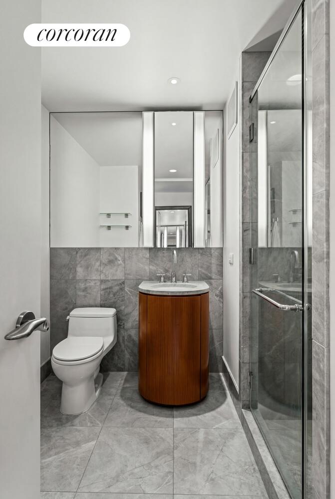 50 UNITED NATIONS Plaza 12C