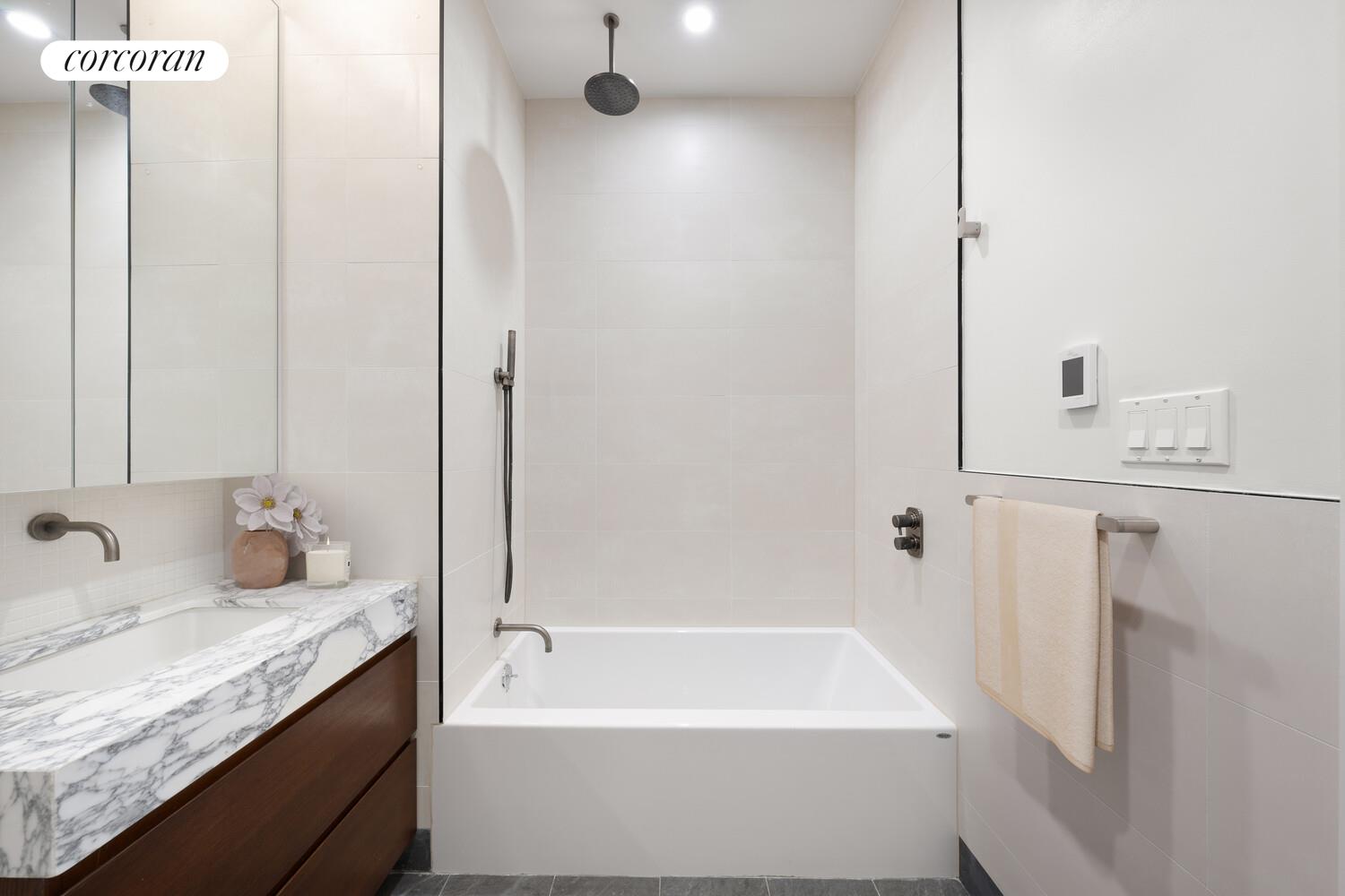 814 5TH Avenue PH4C