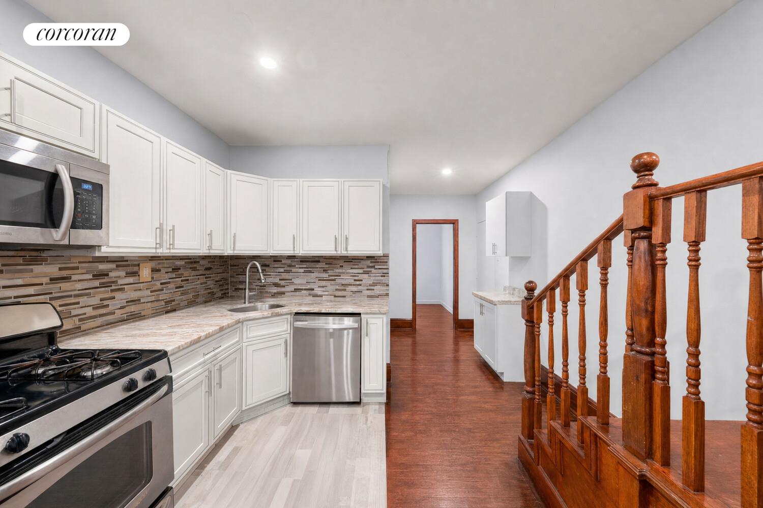 135 W 122ND Street