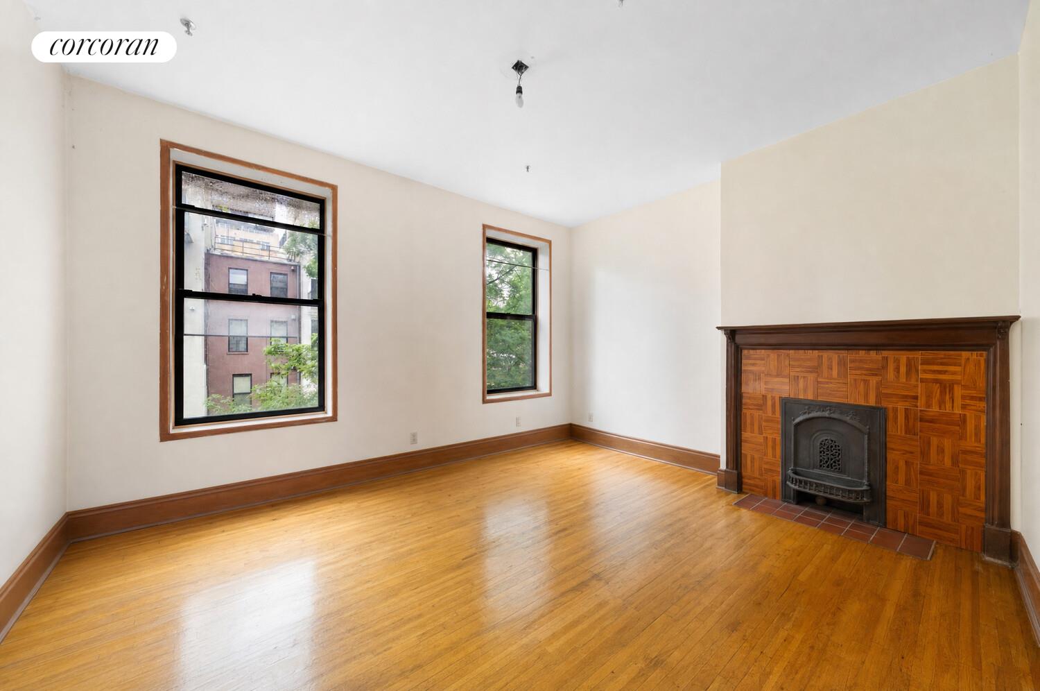 135 W 122ND Street