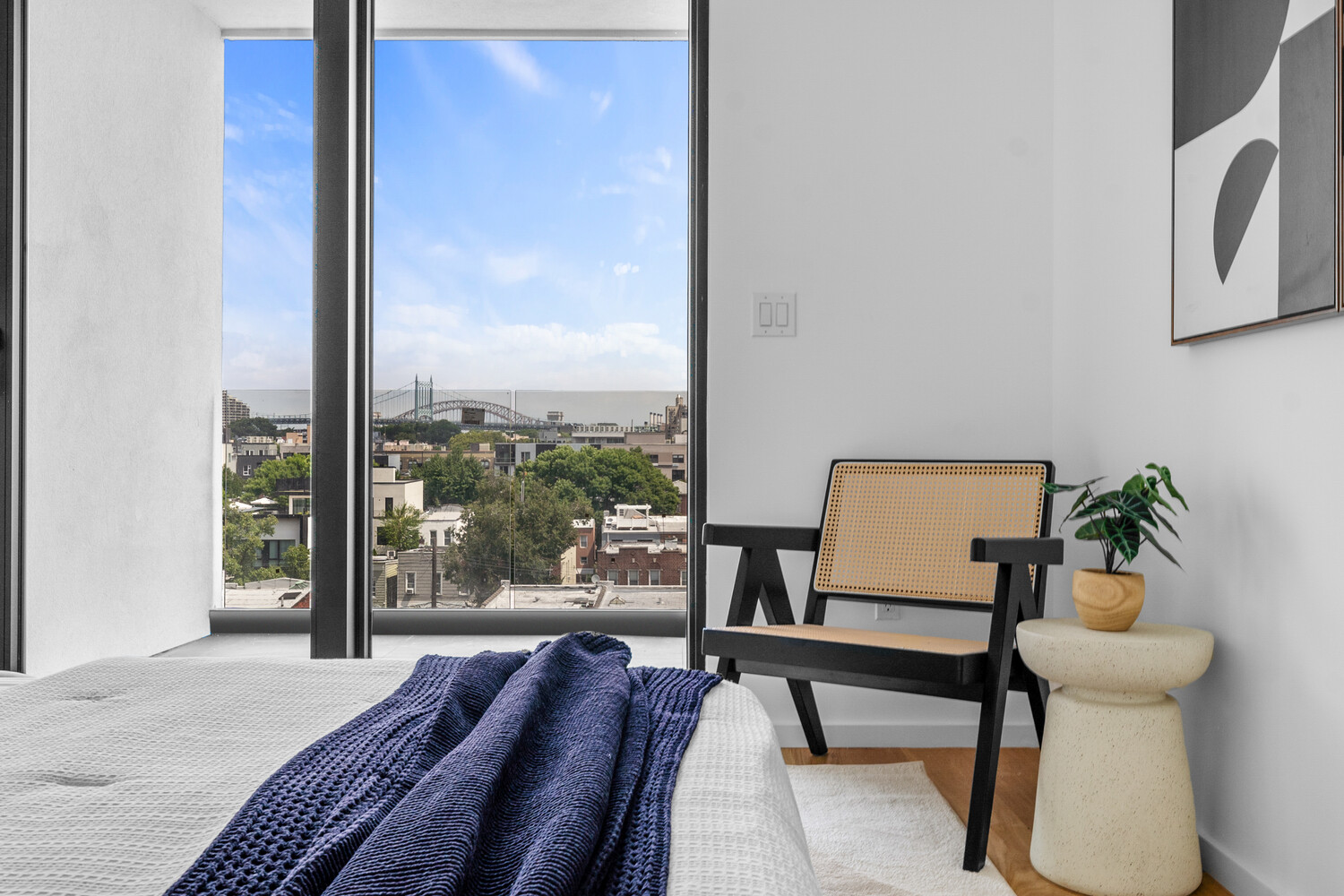 14-35 BROADWAY 5A