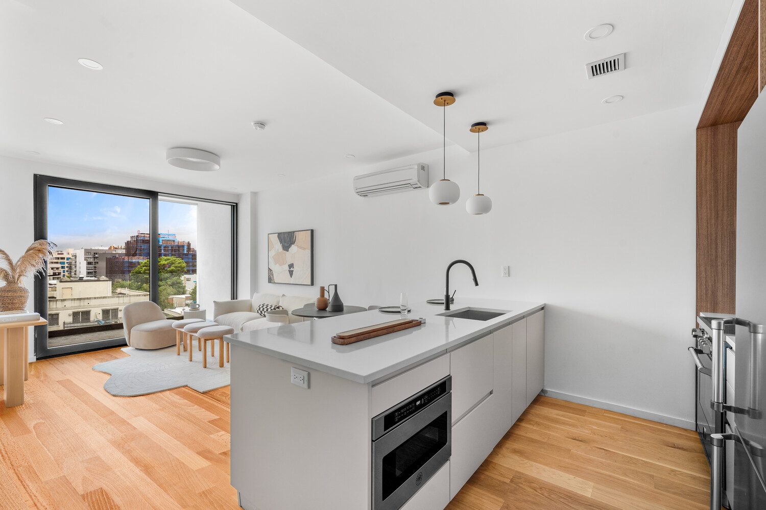 14-35 BROADWAY 5A