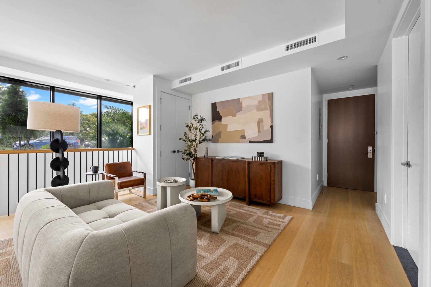 814 5TH Avenue MAIS