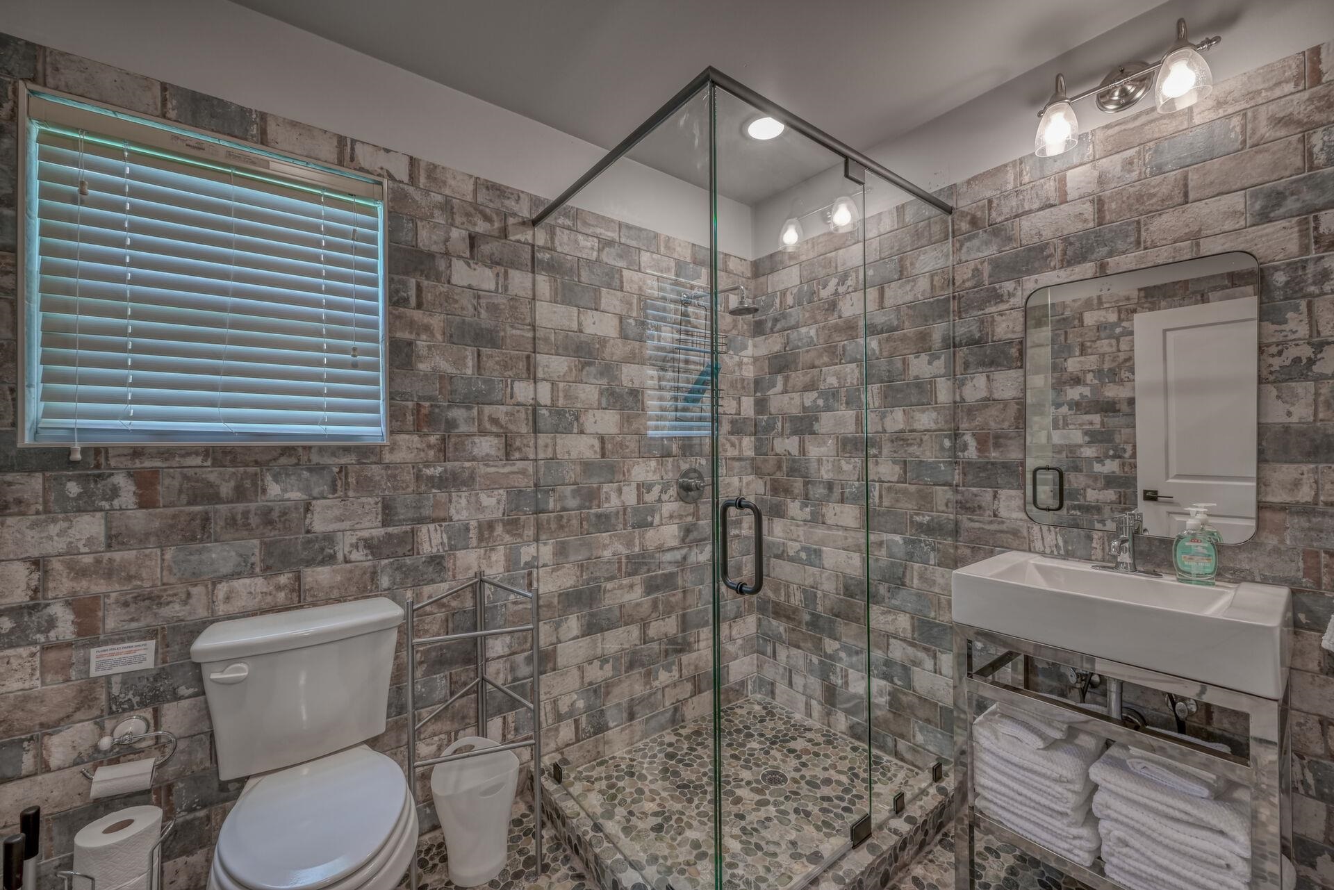 3120 RIVER OAKS