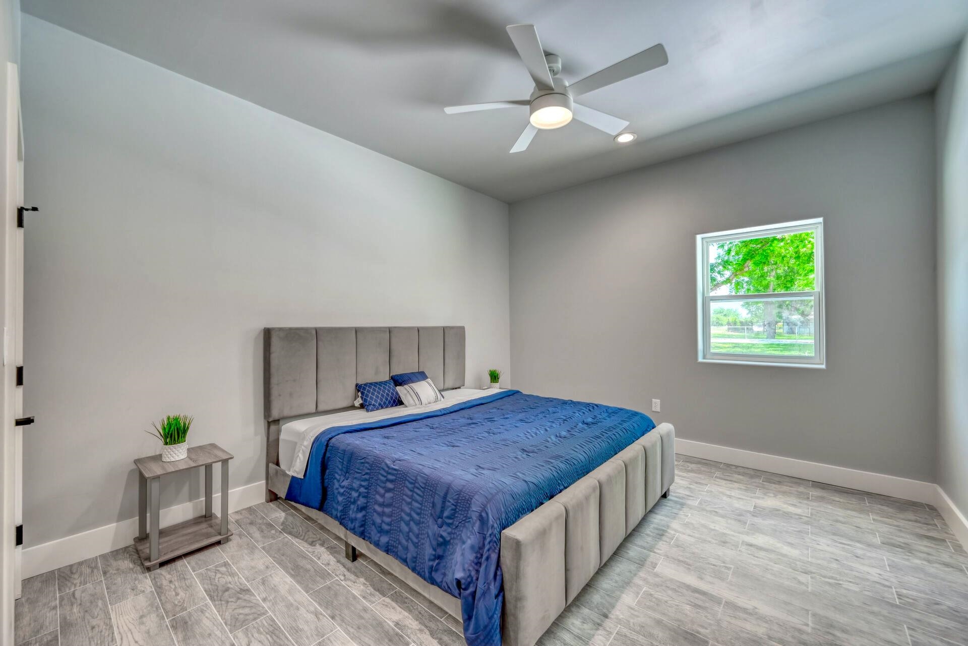 3120 RIVER OAKS