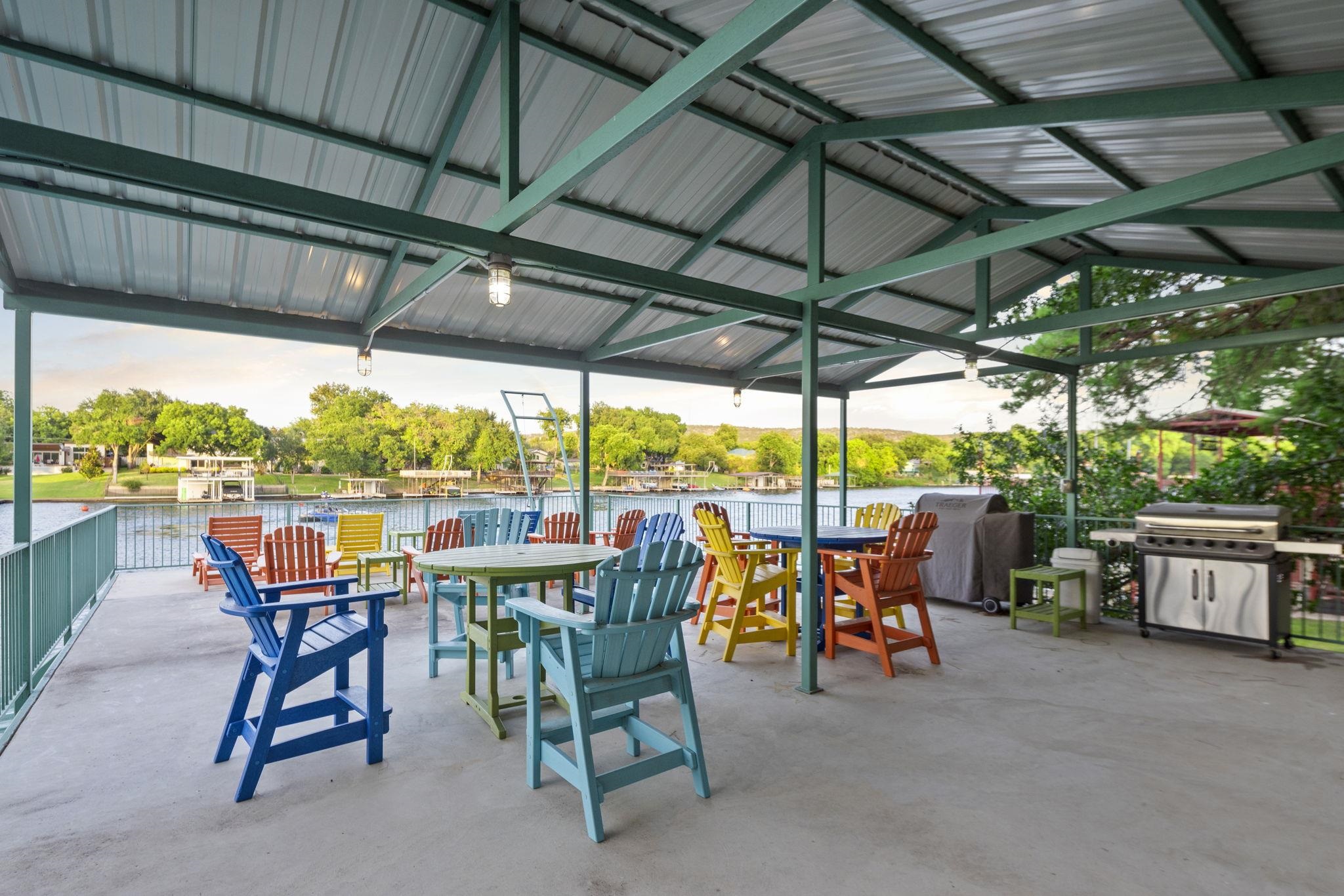 2740 WILLIAMS LAKESHORE