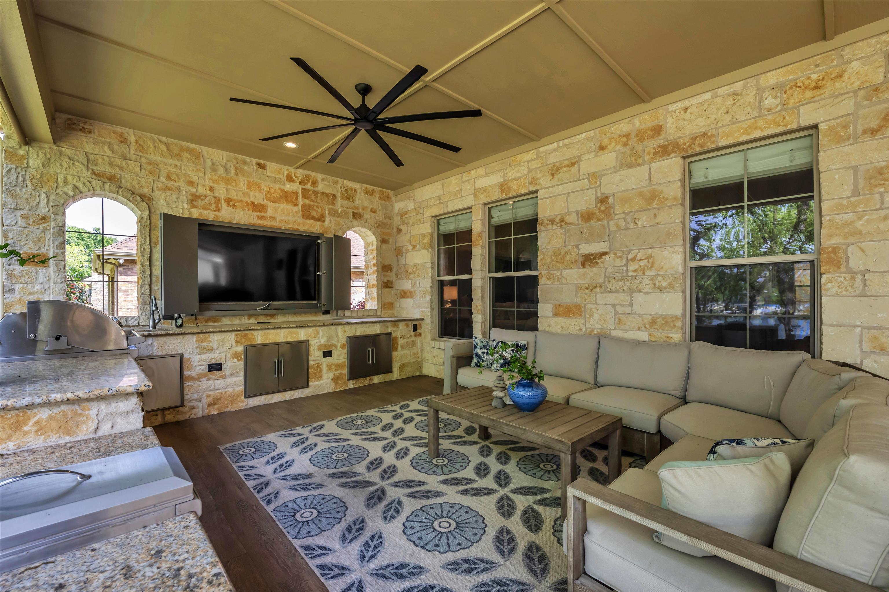 210 River Ranch