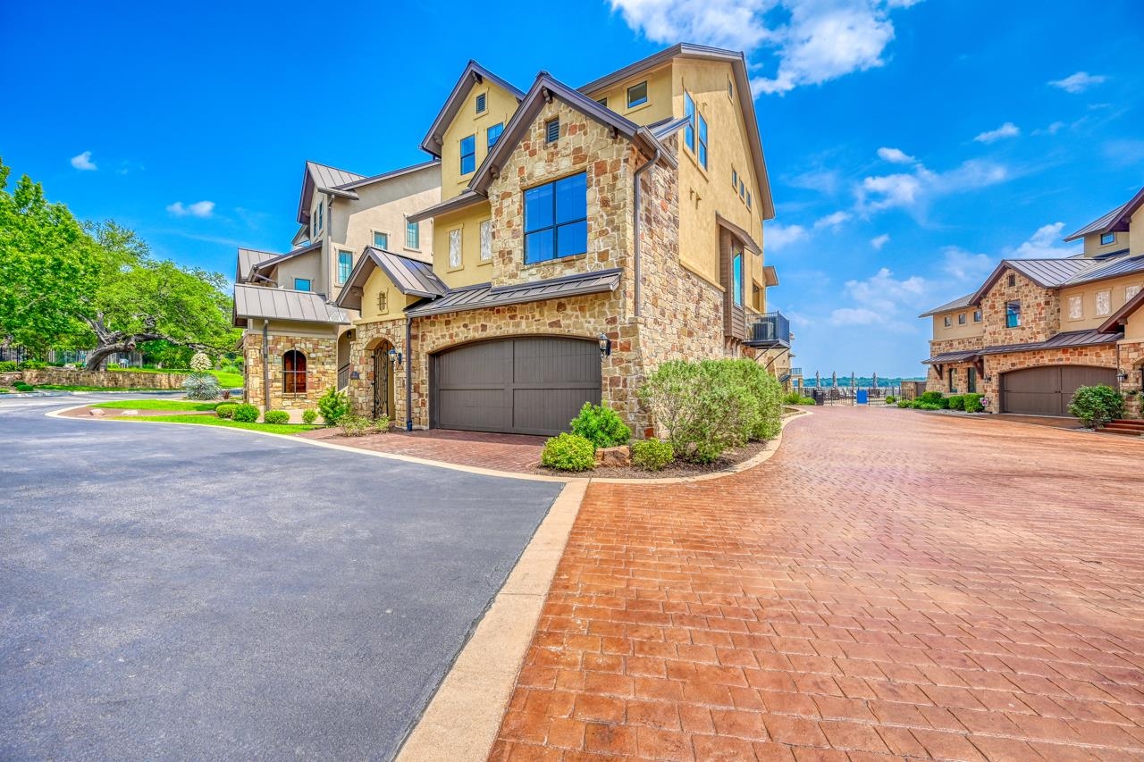 101 Chandler Way
