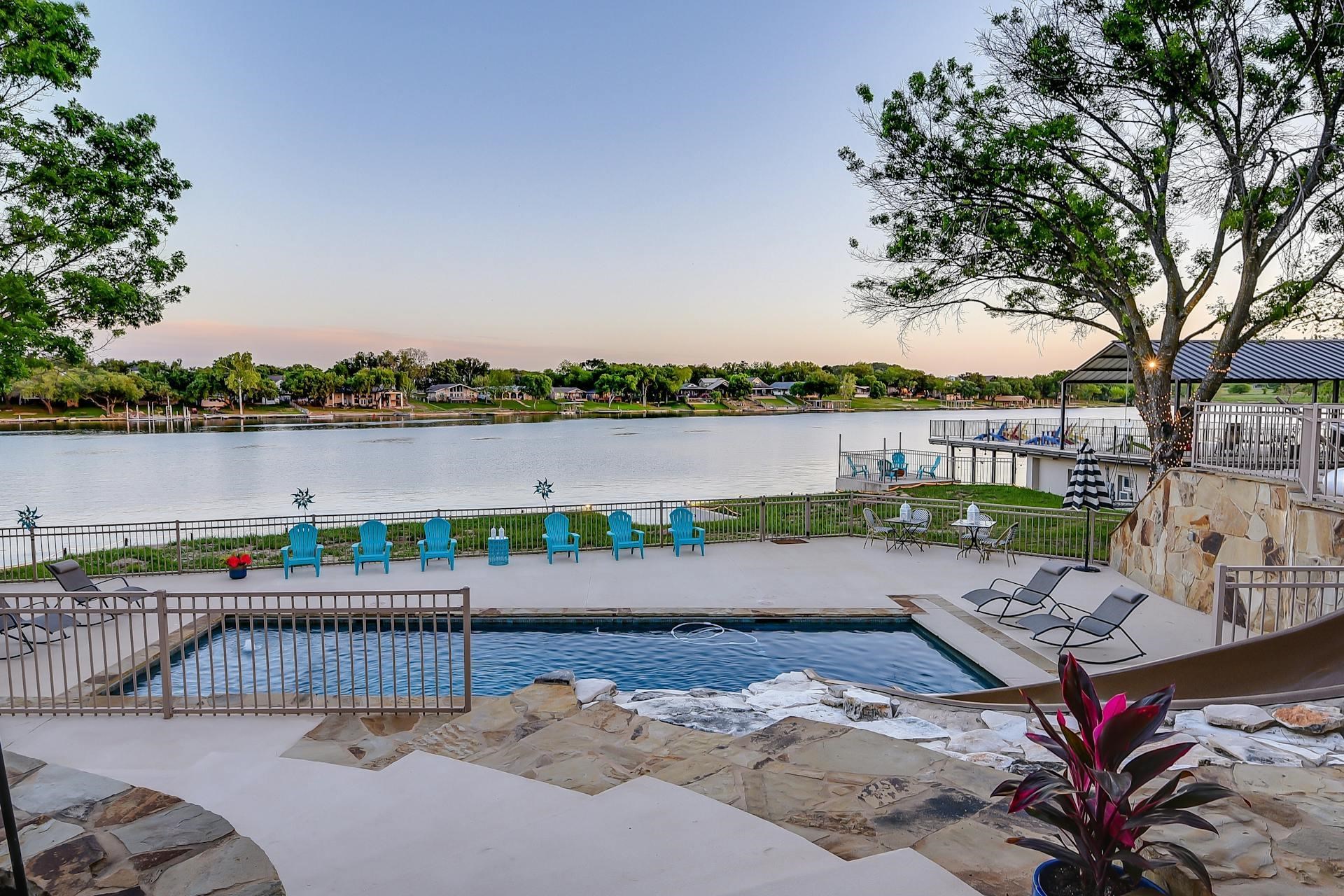 1720 BLUEBONNET