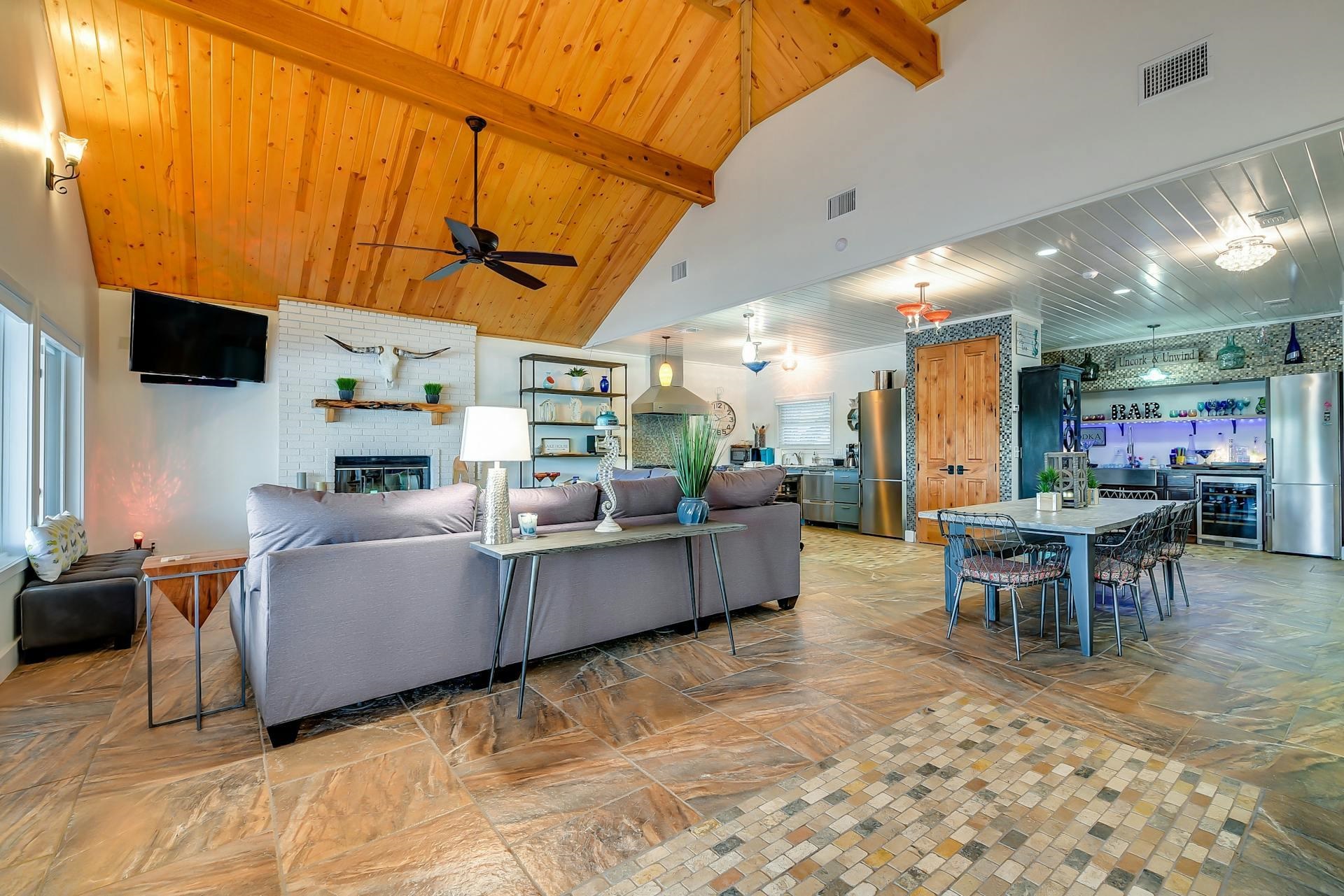 1720 BLUEBONNET