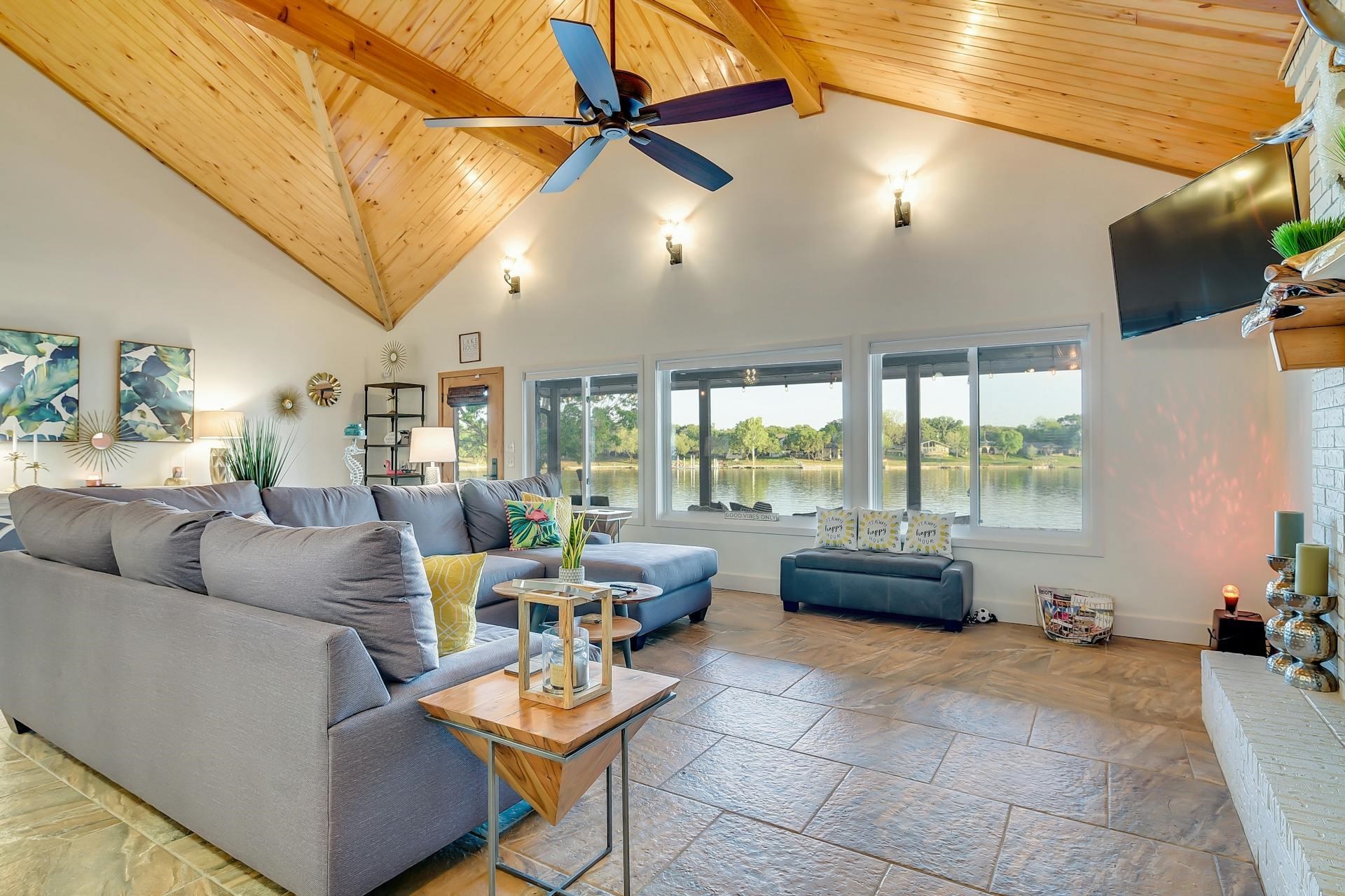 1720 BLUEBONNET