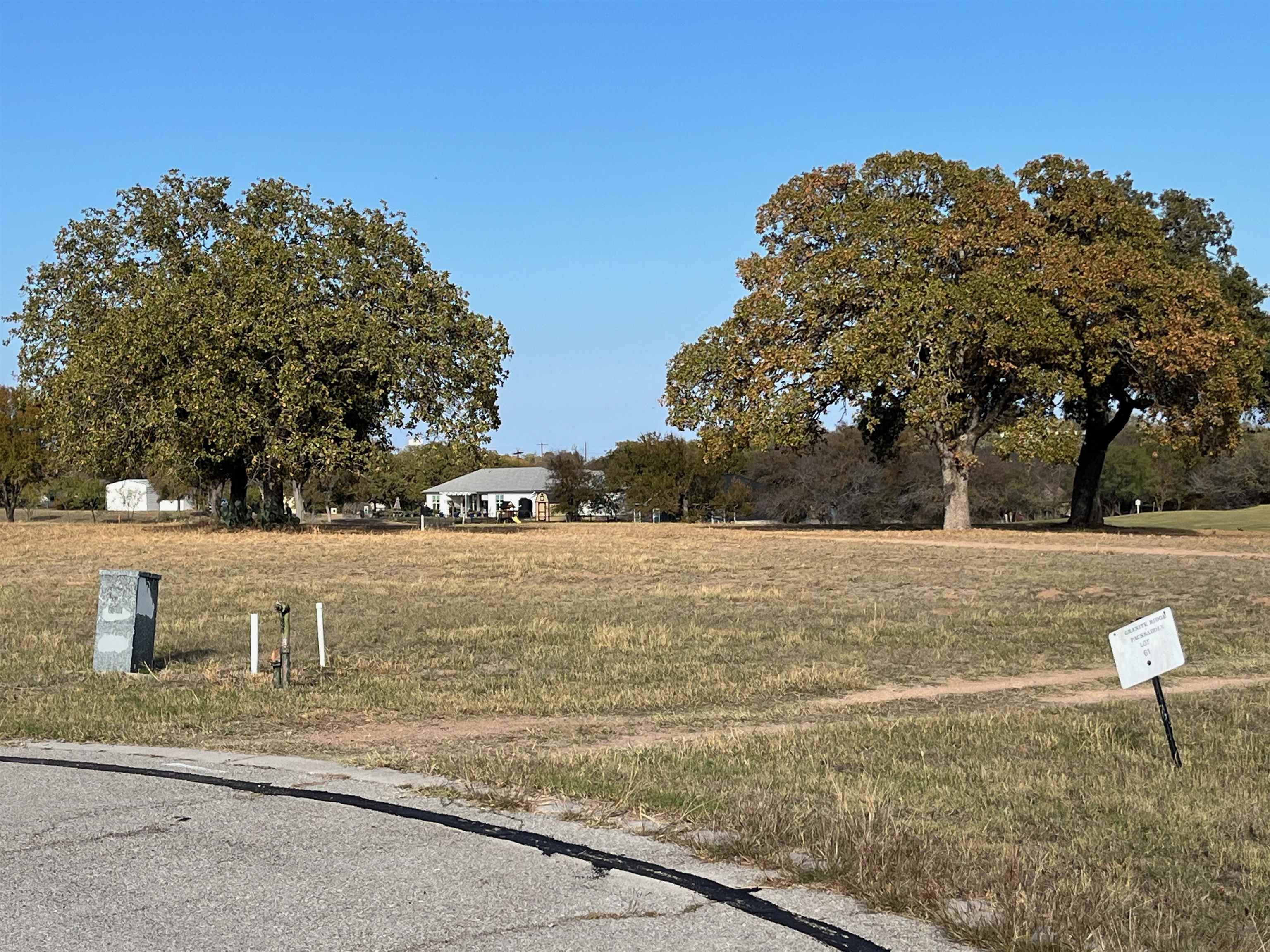 PINEHURST CIRCLE